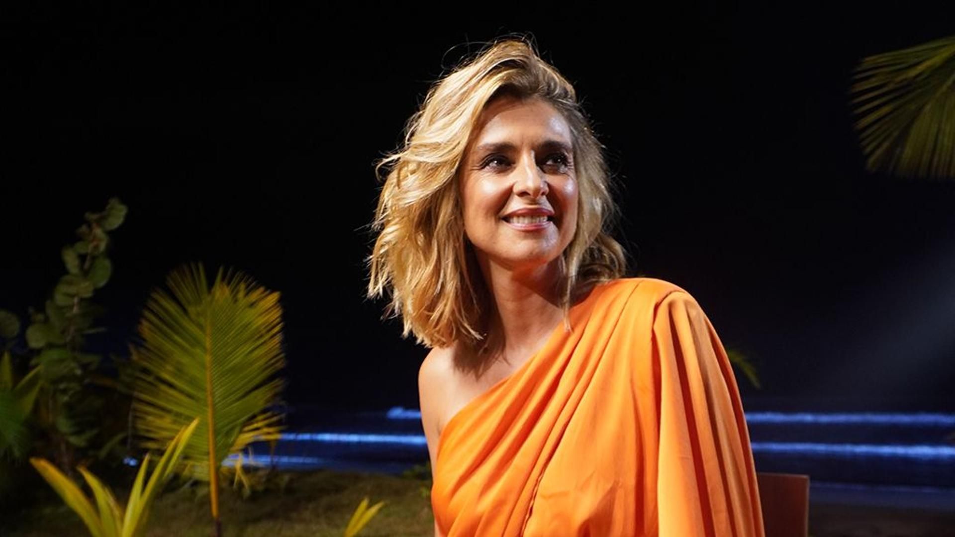 Los estilismos de Sandra Barneda en 'La isla de las tentaciones' (programa 10)