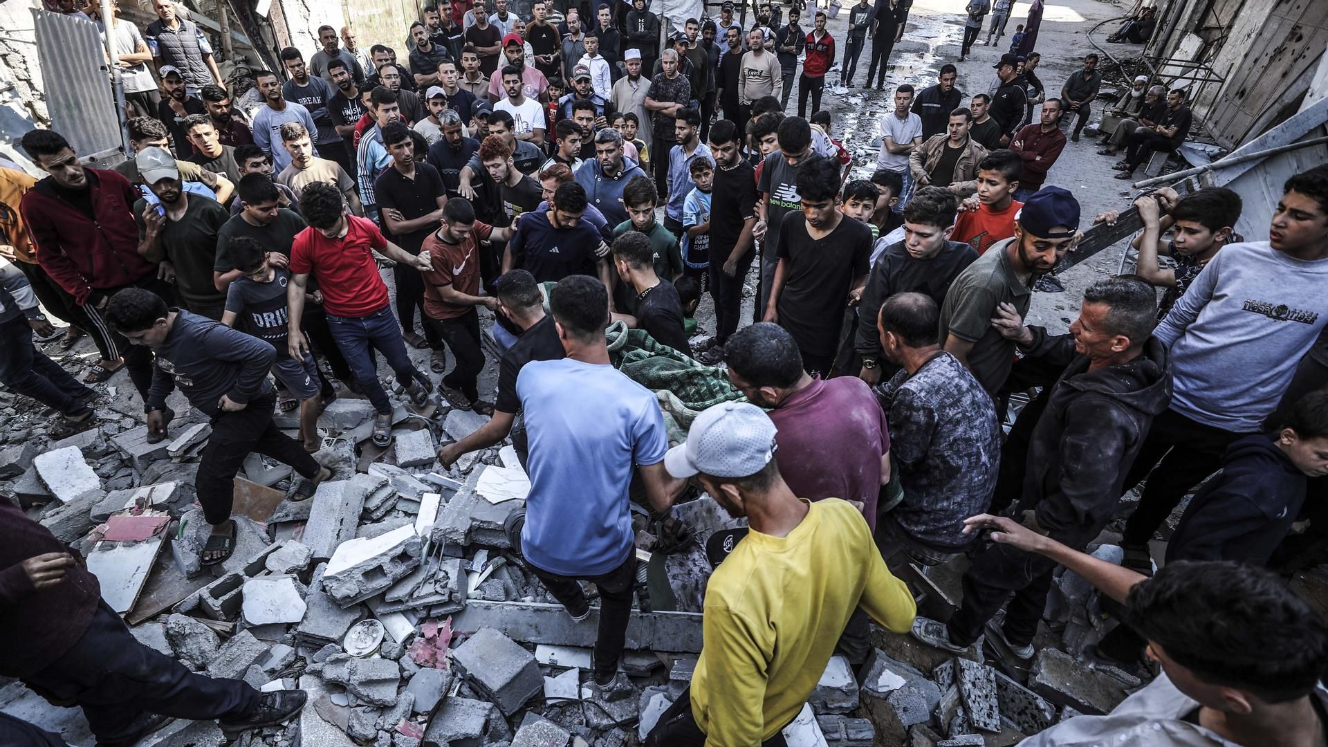 Ocho civiles palestinos mueren en ataques de Israel sobre la Franja de Gaza