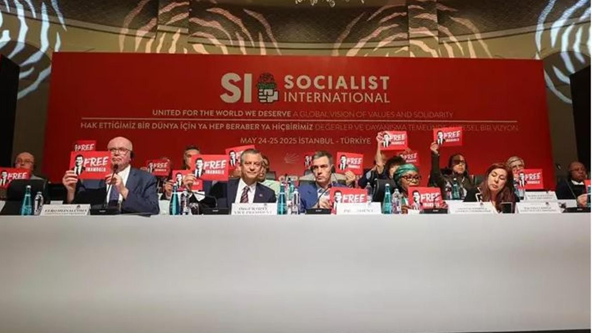 Sánchez muestra su solidaridad con el detenido líder opositor turco Ekrem Imamoglu