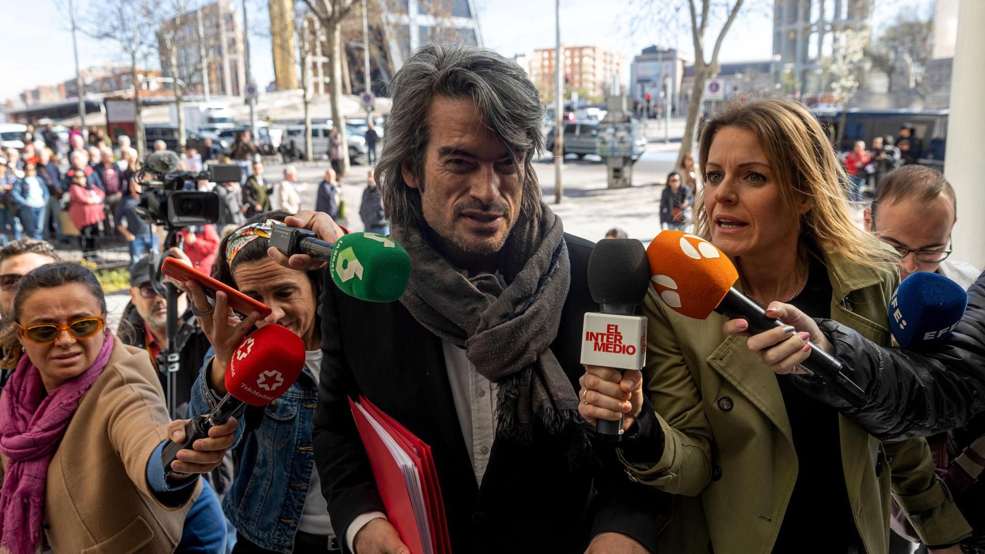 Suspendida la declaración de los ex altos cargos de la Comunidad de Madrid imputados por los muertos en residencias durante la pandemia