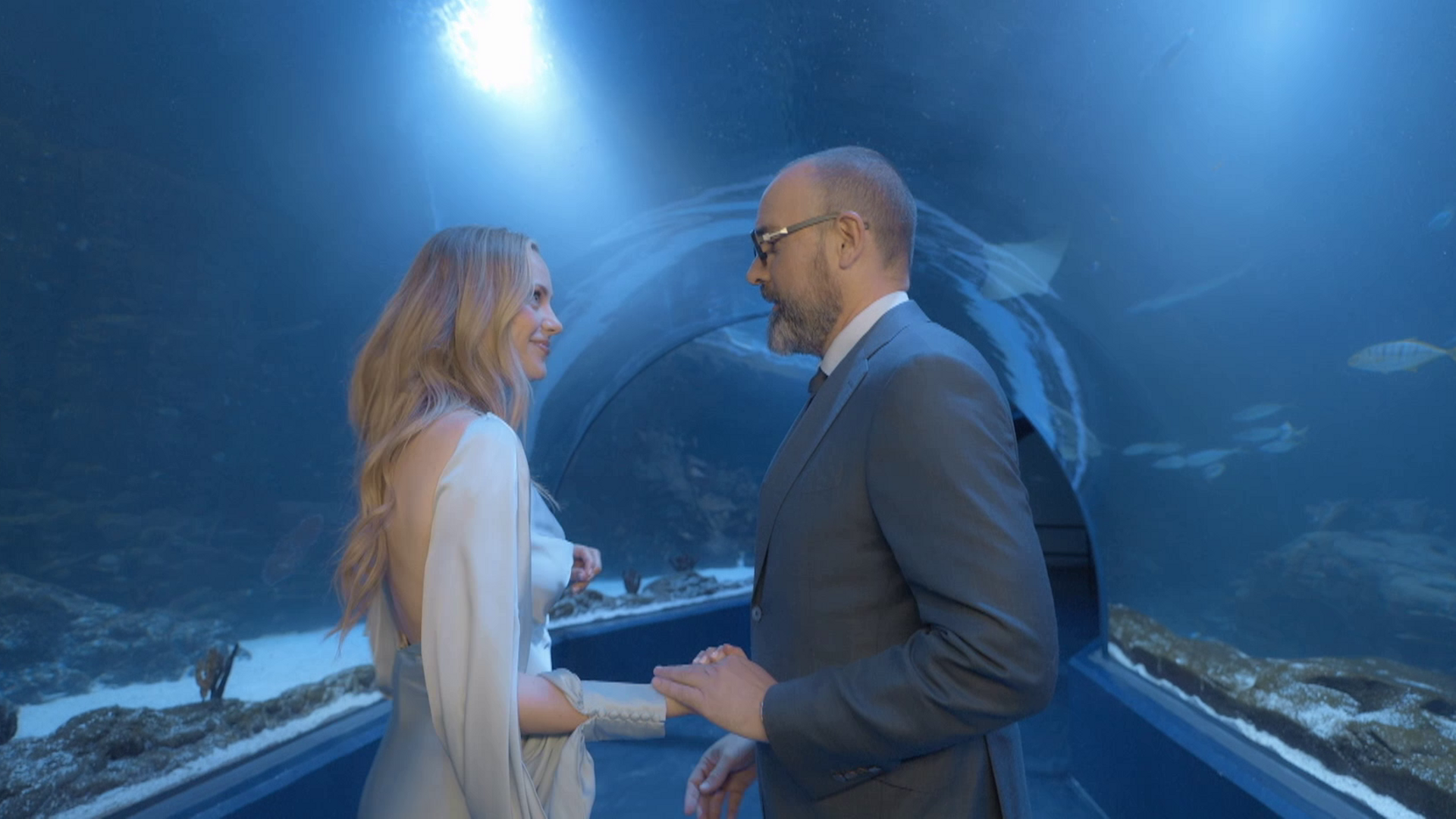 El guiño a 'First dates' en la entrevista a Laia Grassi en el 'Chester':  "Risto, ¿tendrías una segunda cita con Laia?"