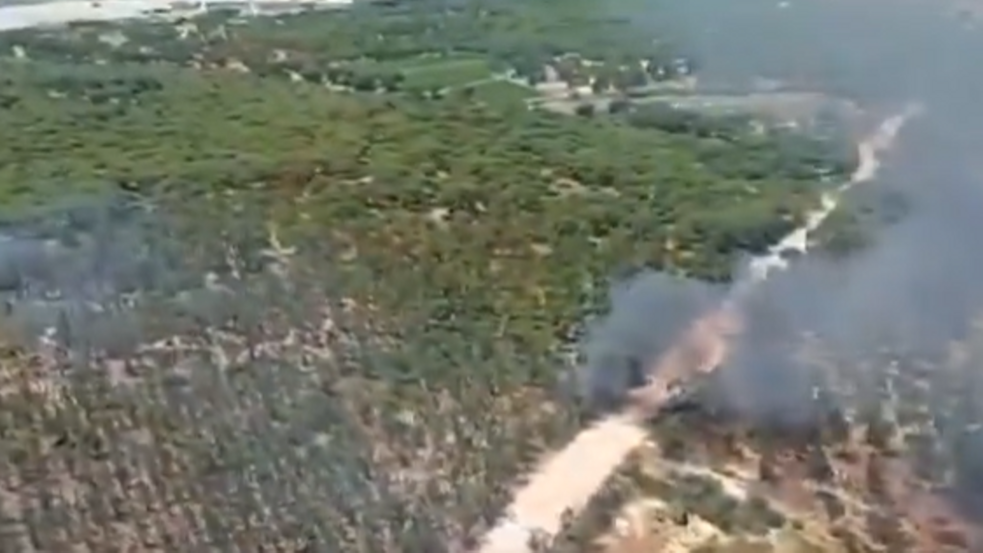 Incendio forestal en el paraje 'La Malvina' de Moguer, Huelva: otro foco reavivó el primer fuego