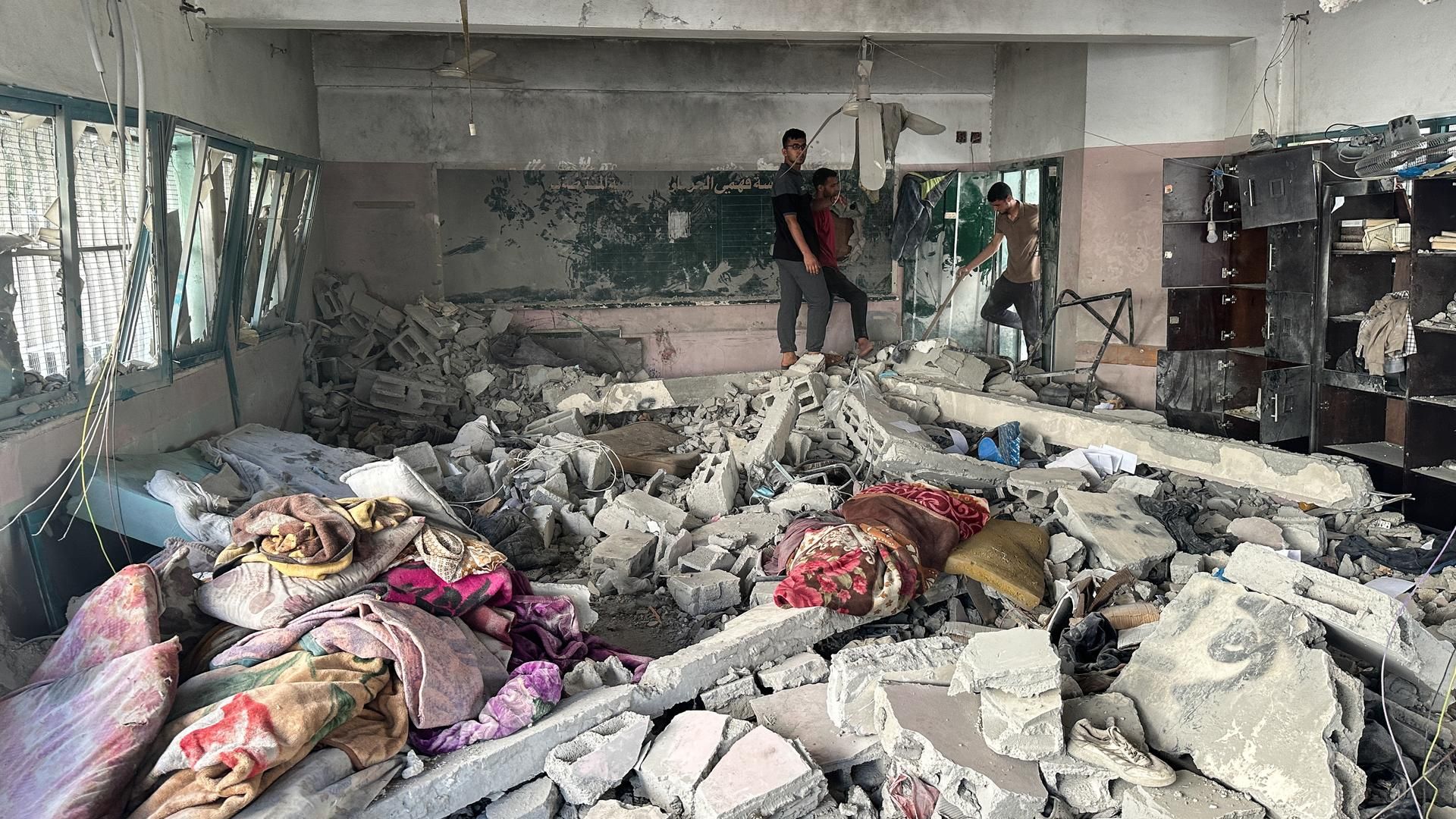 La escuela de Gaza, Fahmi Al-Jarjawi, bombardeada por Israel