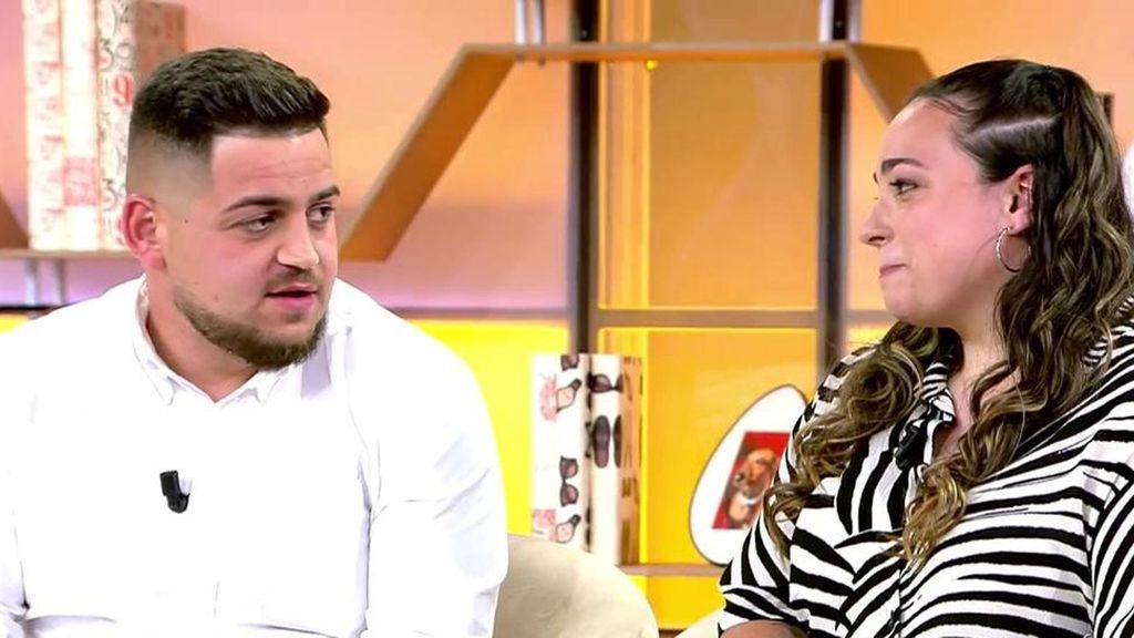 Un invitado se queda en shock al descubrir quién es la mujer sentada a su lado: “Me he quedado a cuadros”