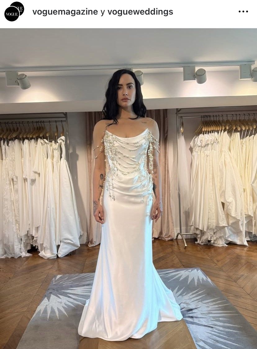 Demi Lovato, vestida de novia