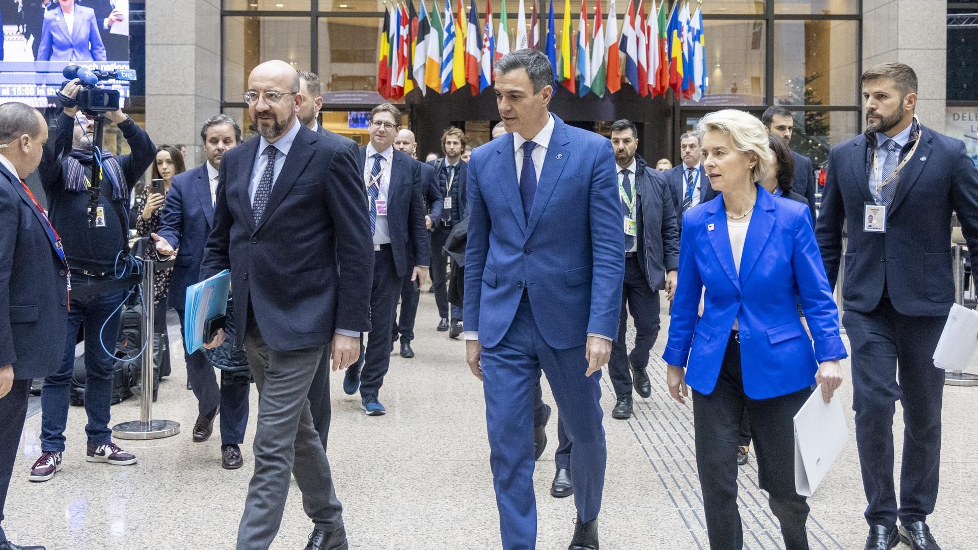 El Consejo de Asuntos Generales de la UE estudia la propuesta española sobre la oficialidad del catalán, el euskera y el gallego