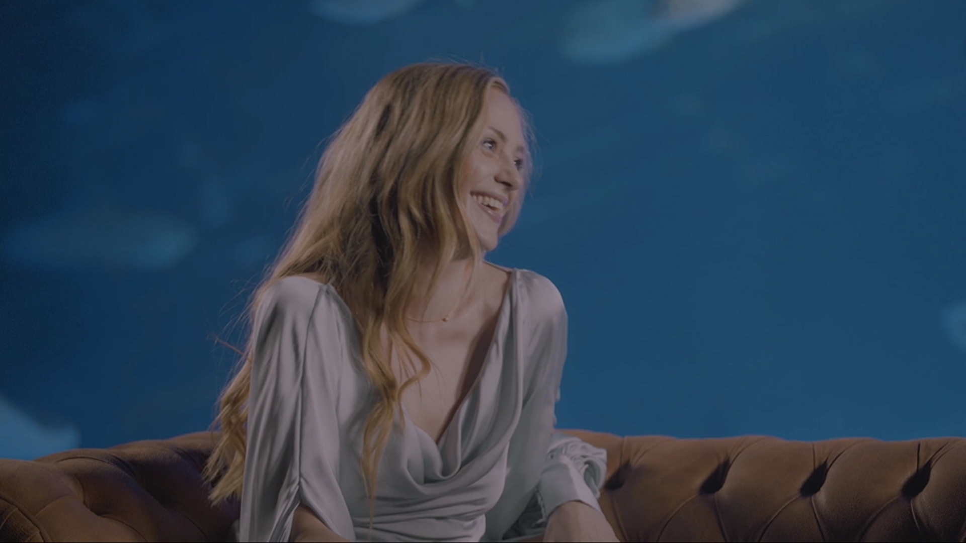 El divertido momento de Laia Grassi hablando de todas las IA que utiliza con Risto Mejide en el ‘Chester’: "Una de ellas es una maleducada"