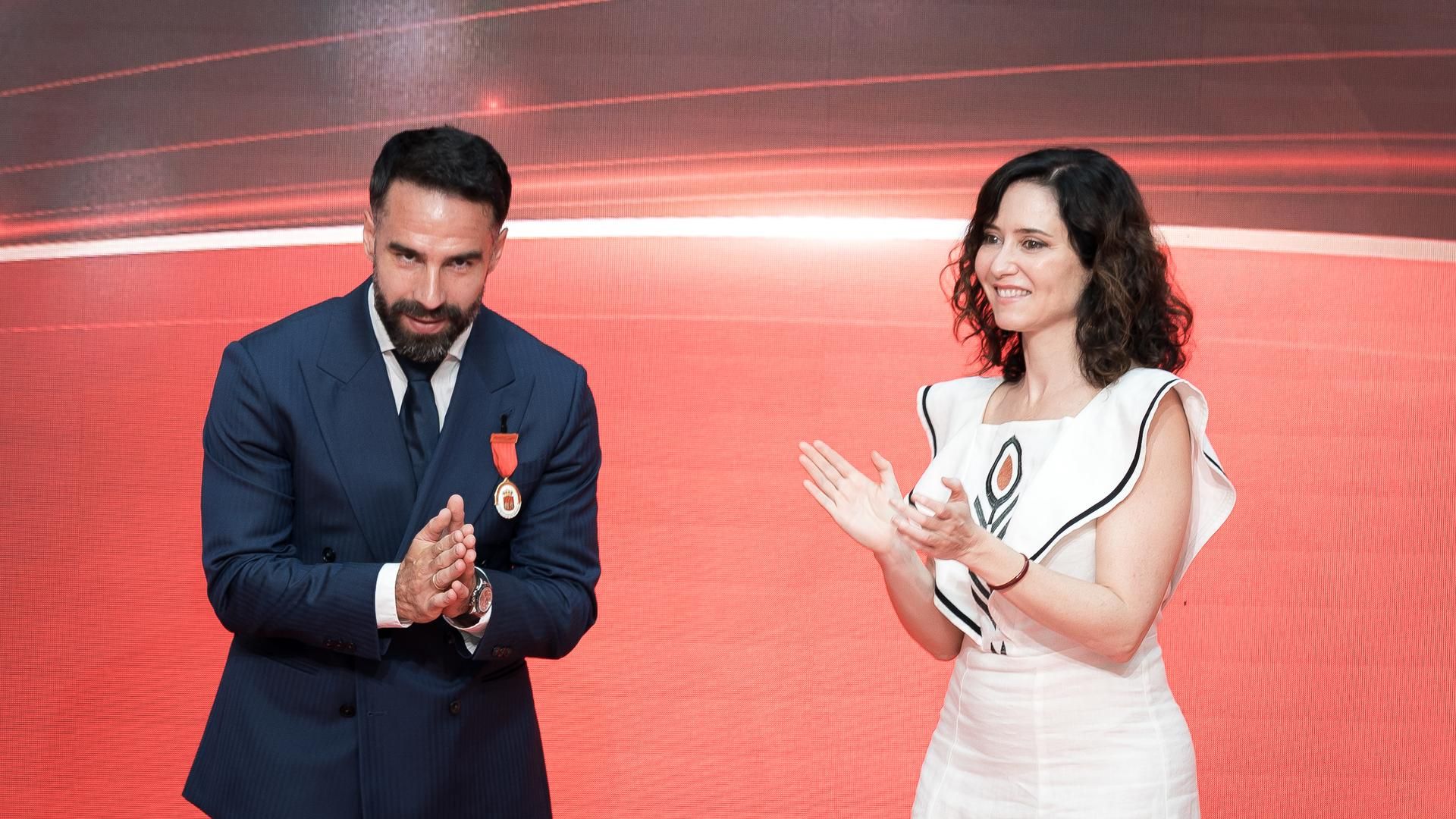 Isabel Díaz Ayuso, en la entrega de la Medalla de Oro a Dani Carvajal