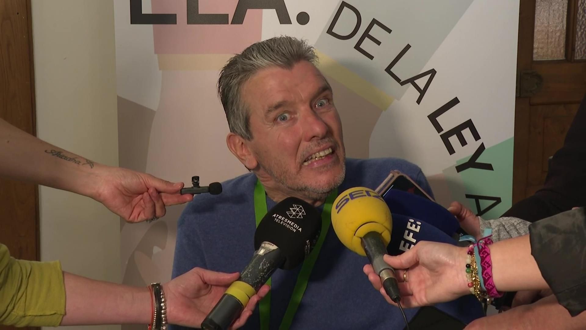 Juan Carlos Unzué, exentrenador y exportero, lidera las reivindicaciones de los enfermos de ELA Juan Carlos Unzué, exentrenador y exportero, lidera las reivindicaciones de los enfermos de ELA