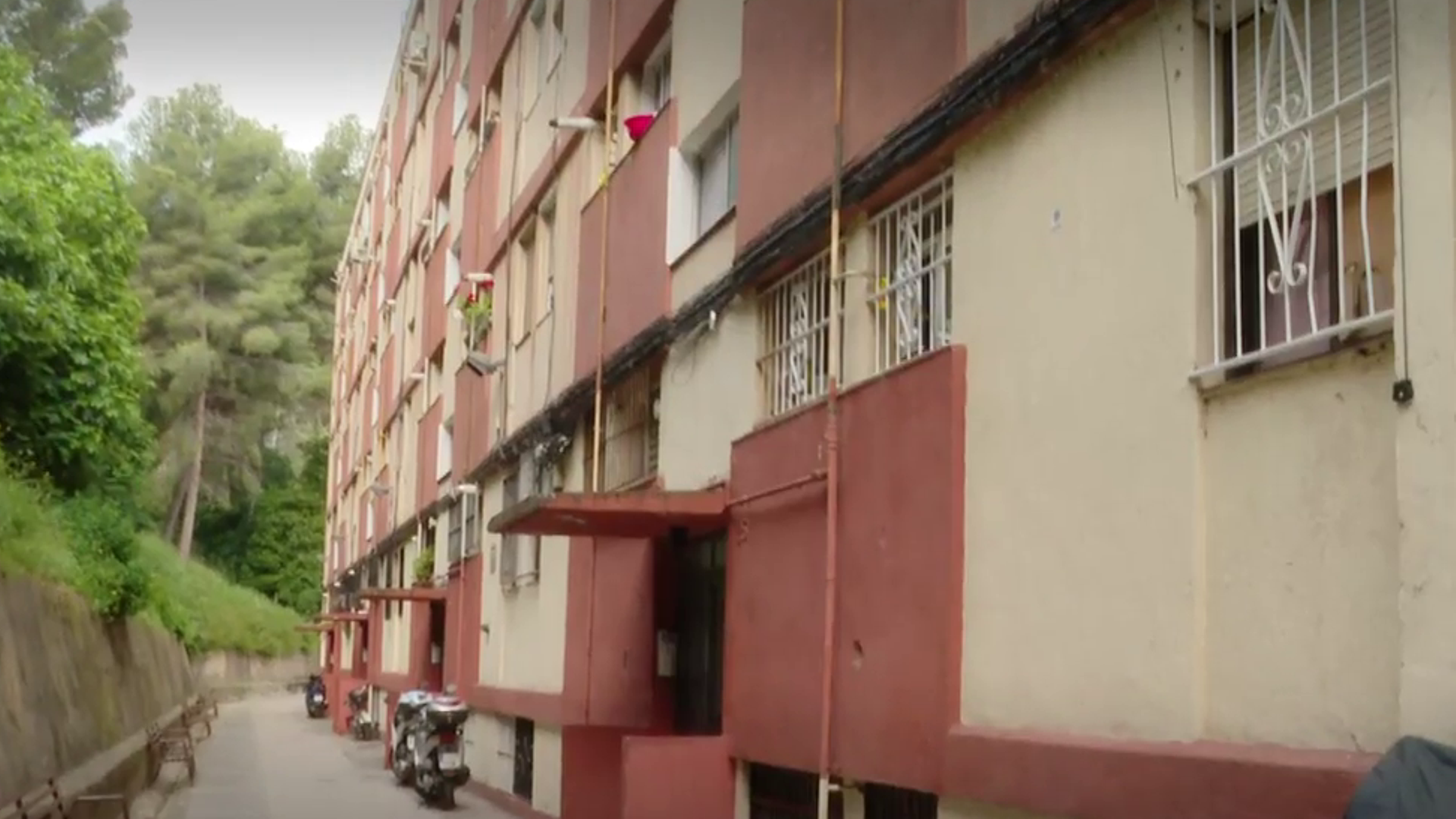 Los Mossos d’Esquadra investigan la muerte de una mujer en Barcelona