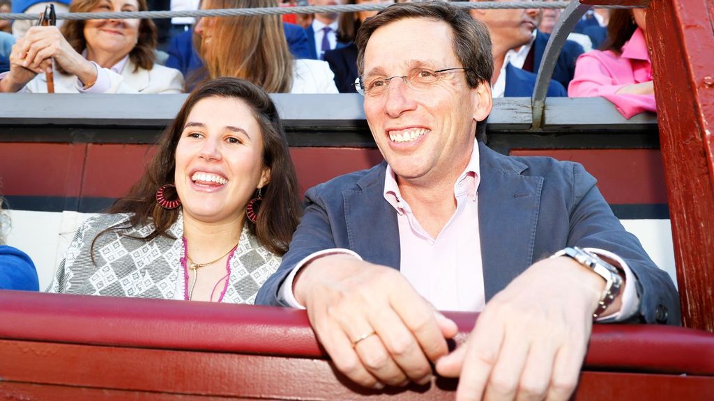Teresa Urquijo y José Luis Martínez-Almeida