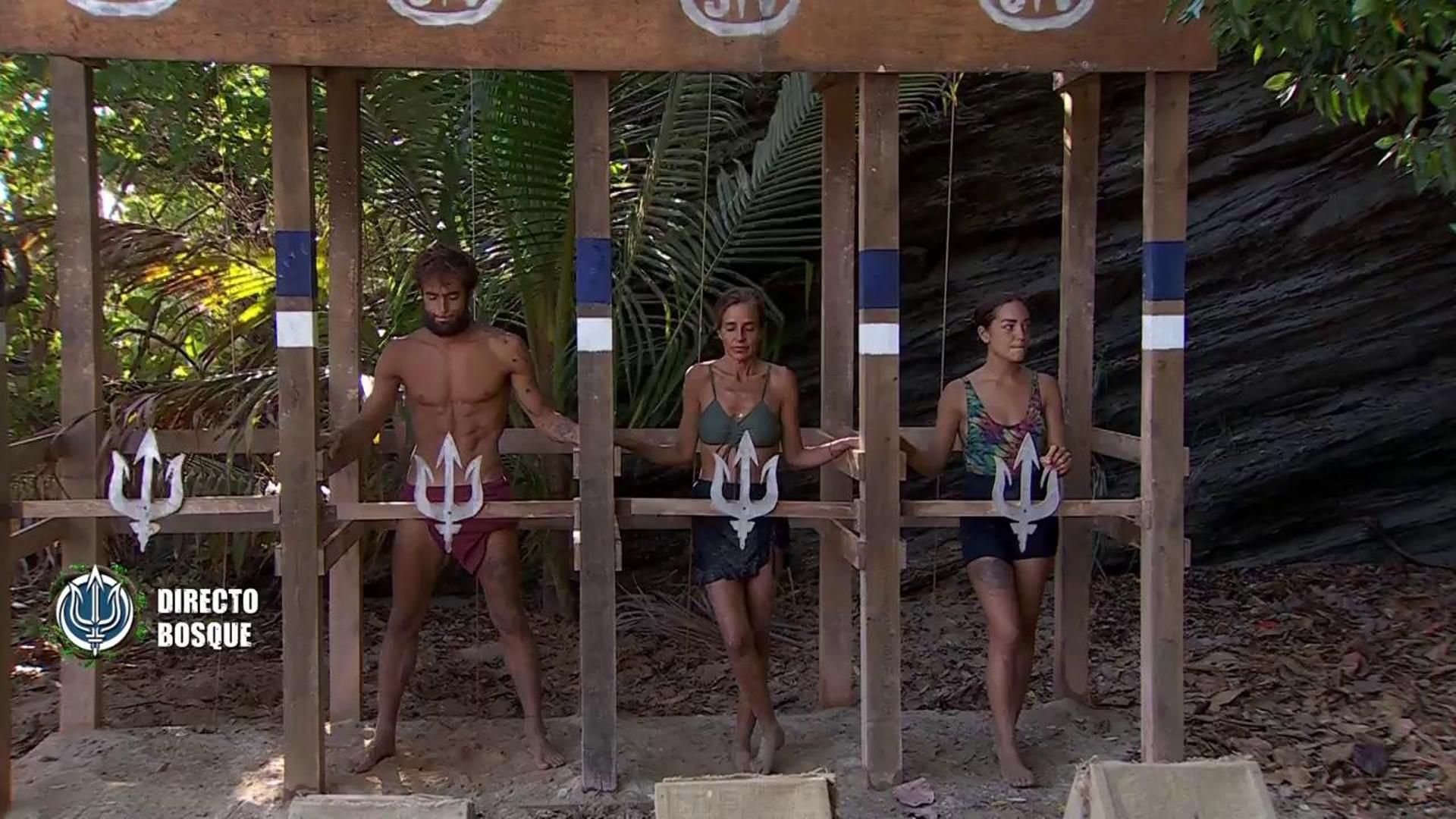 Anita, Carmen Alcayde y Montoya se enfrentan a la ceremonia del barro