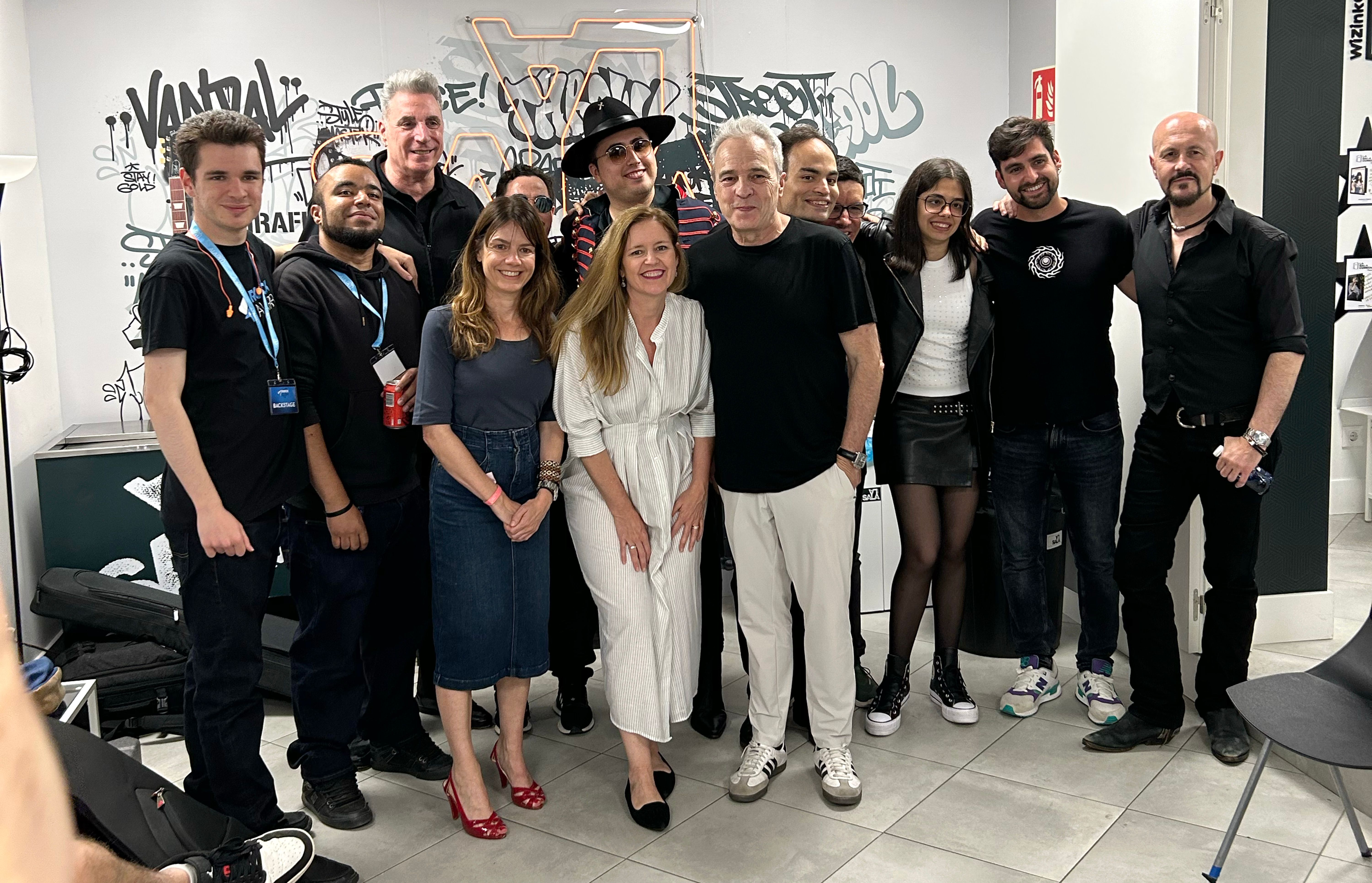 El elenco de Rockalapar + invitados