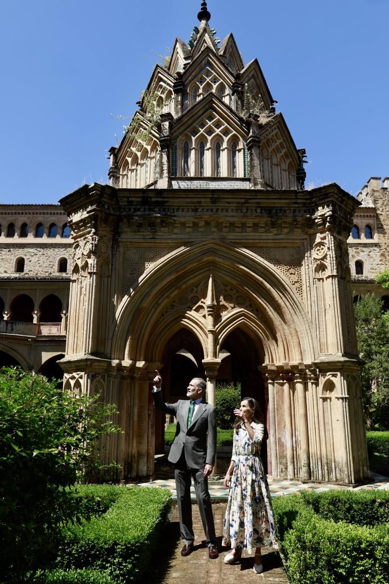 Felipe y Letizia, en el interior del Monasterio de Guadalupe