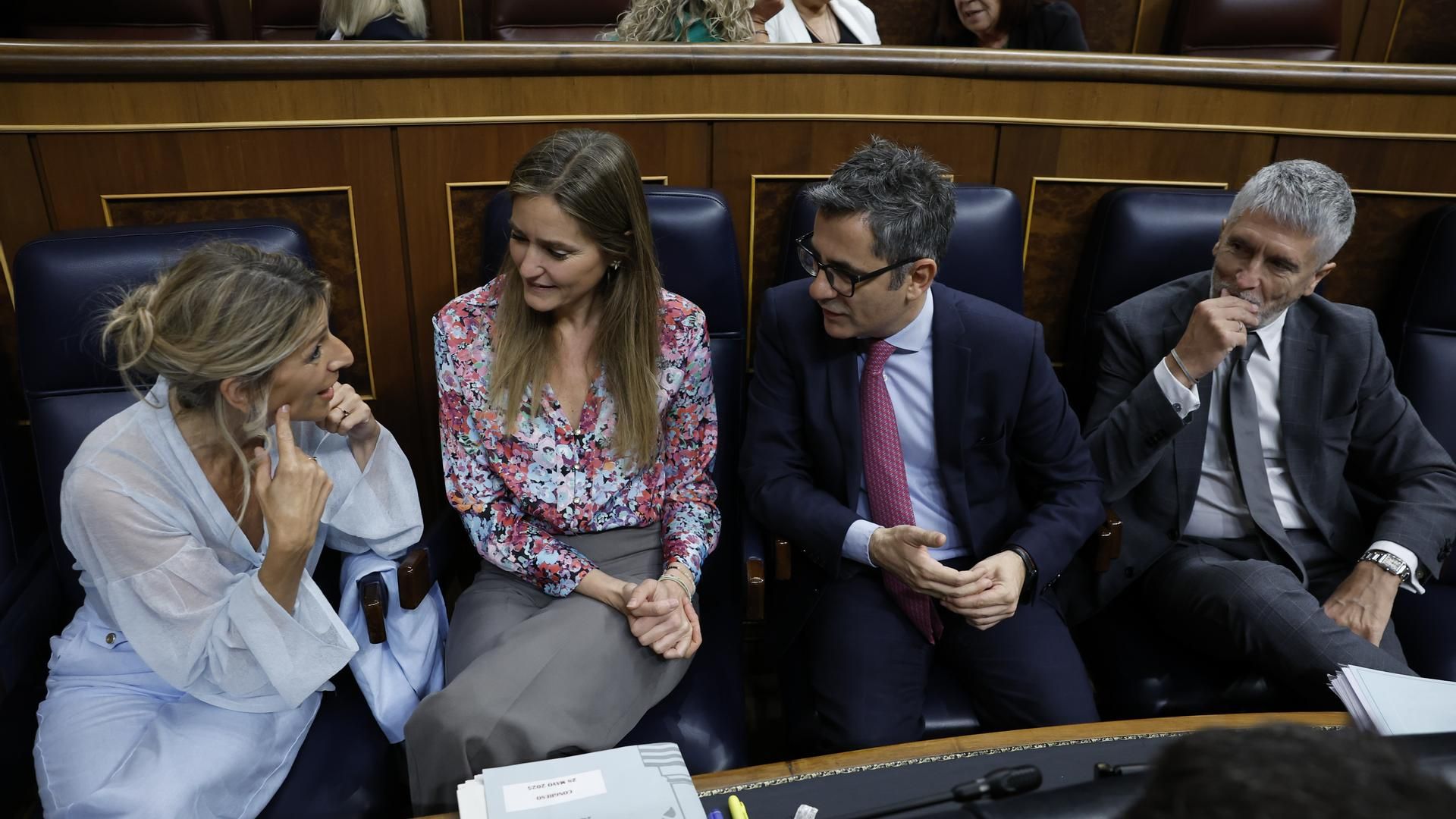 Yolanda Díaz junto a los ministros Félix Bolaños, Fernando Grande Marlaska y la vicepresidenta tercera, Sara Aagesen