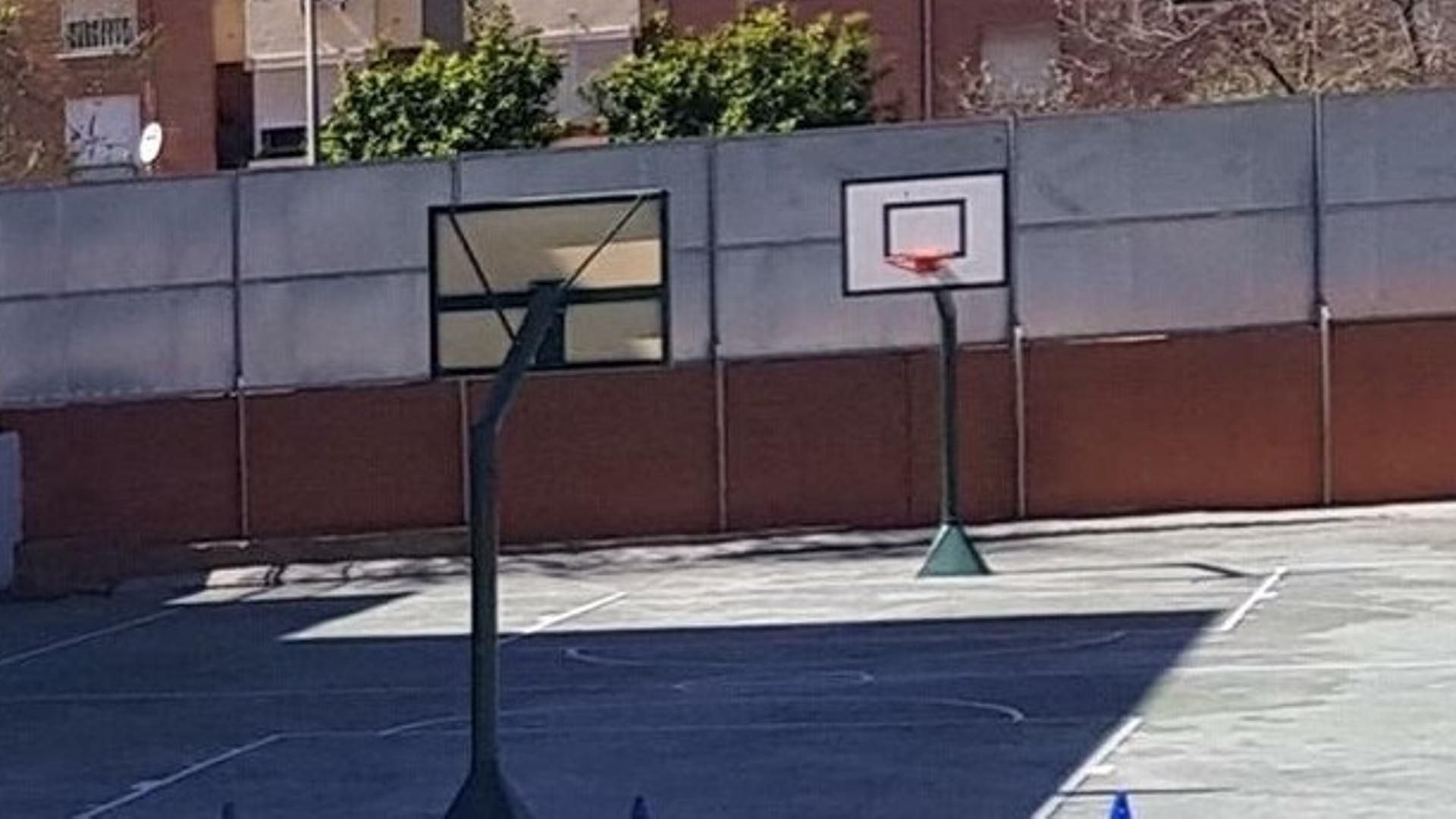 Desalojan una escuela en Lleida por una fuga de gas