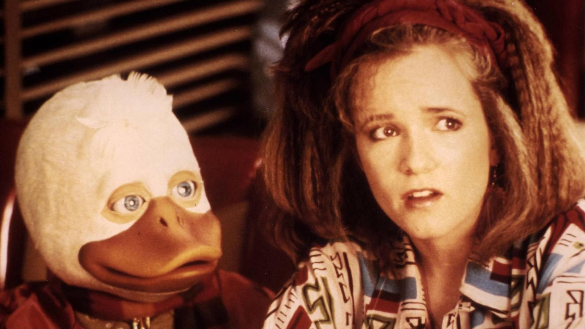 El actor Ed Gale en el rodaje de la película 'Howard the Duck'