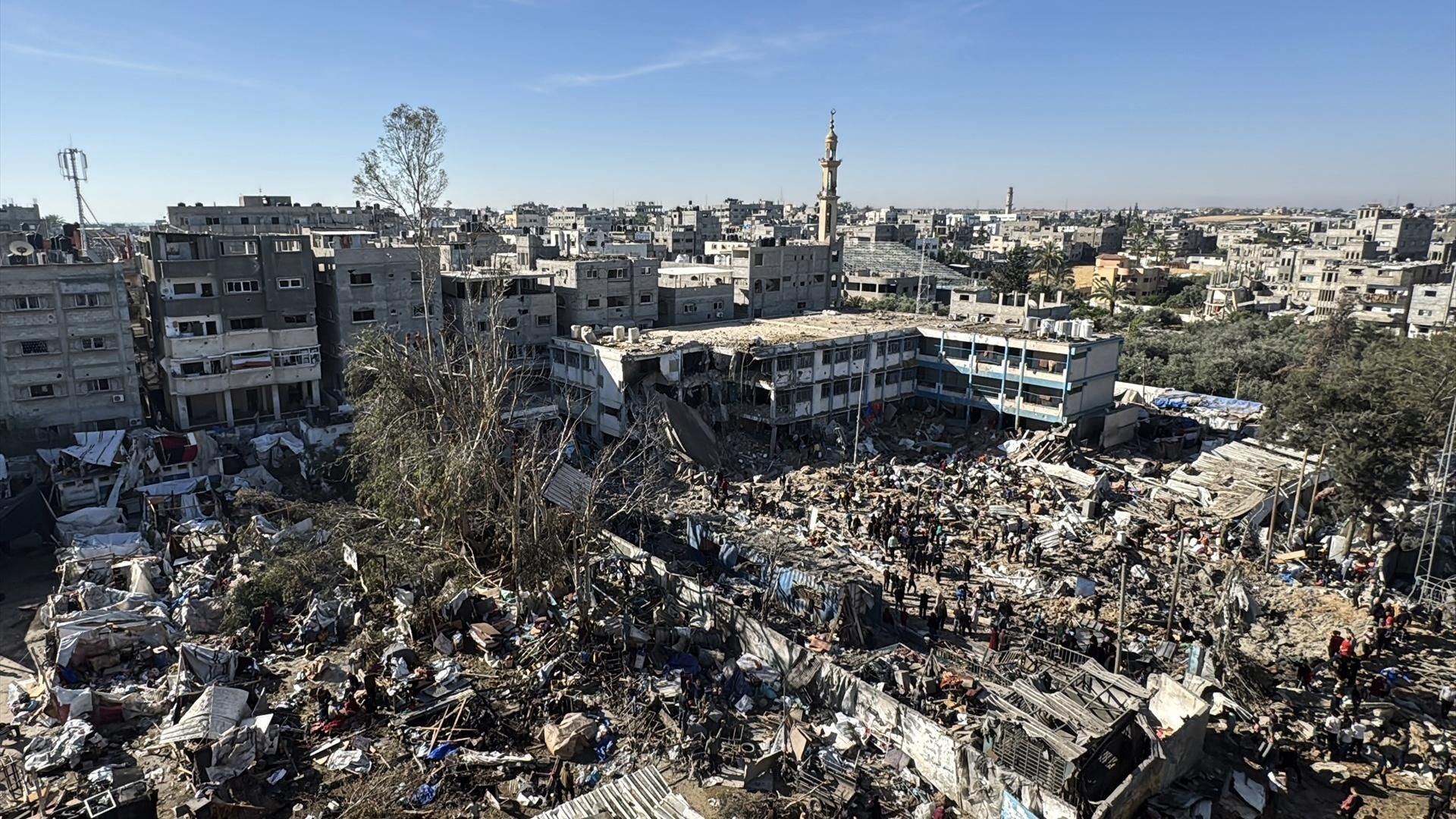 Israel ordena una nueva evacuación en un campamento de refugiados en Gaza