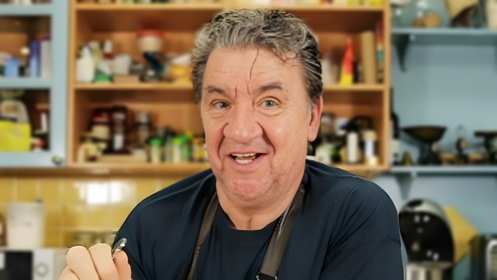 Koldo Royo, de 'Supervivientes 2025', abre las puertas de su cocina tradicional desde la que comparte sus recetas virales Koldo Royo, de 'Supervivientes 2025', abre las puertas de su cocina tradicional desde la que comparte sus recetas virales