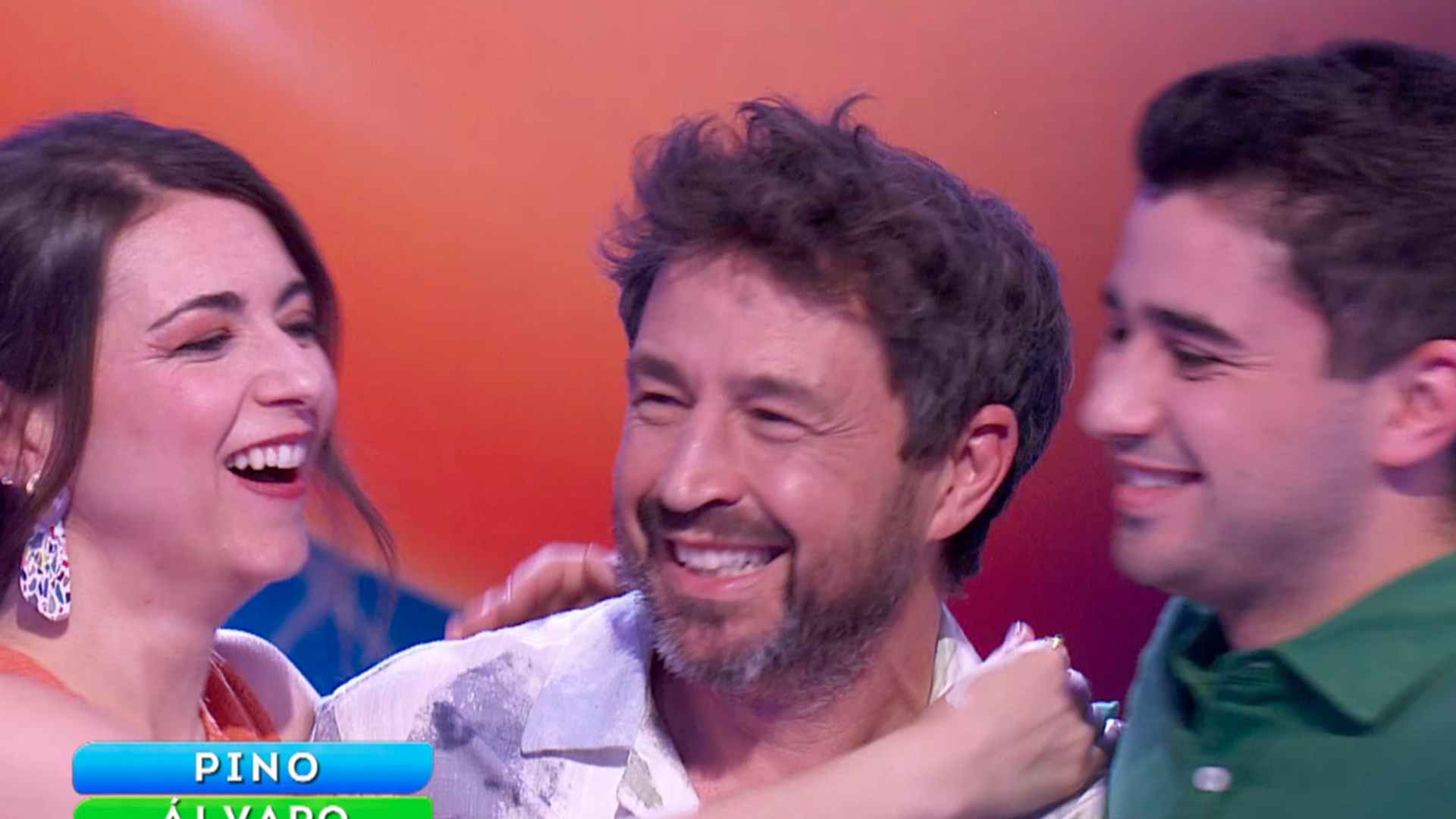 La alegría de 'Familia profes' tras acertar y rozar los 150.000 euros de premio en 'Reacción en cadena'