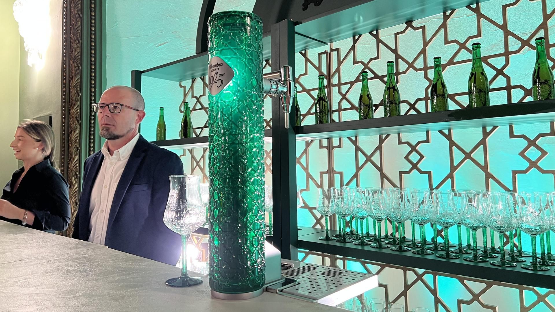 Grifo de cervezas Alhambra Reserva 1925