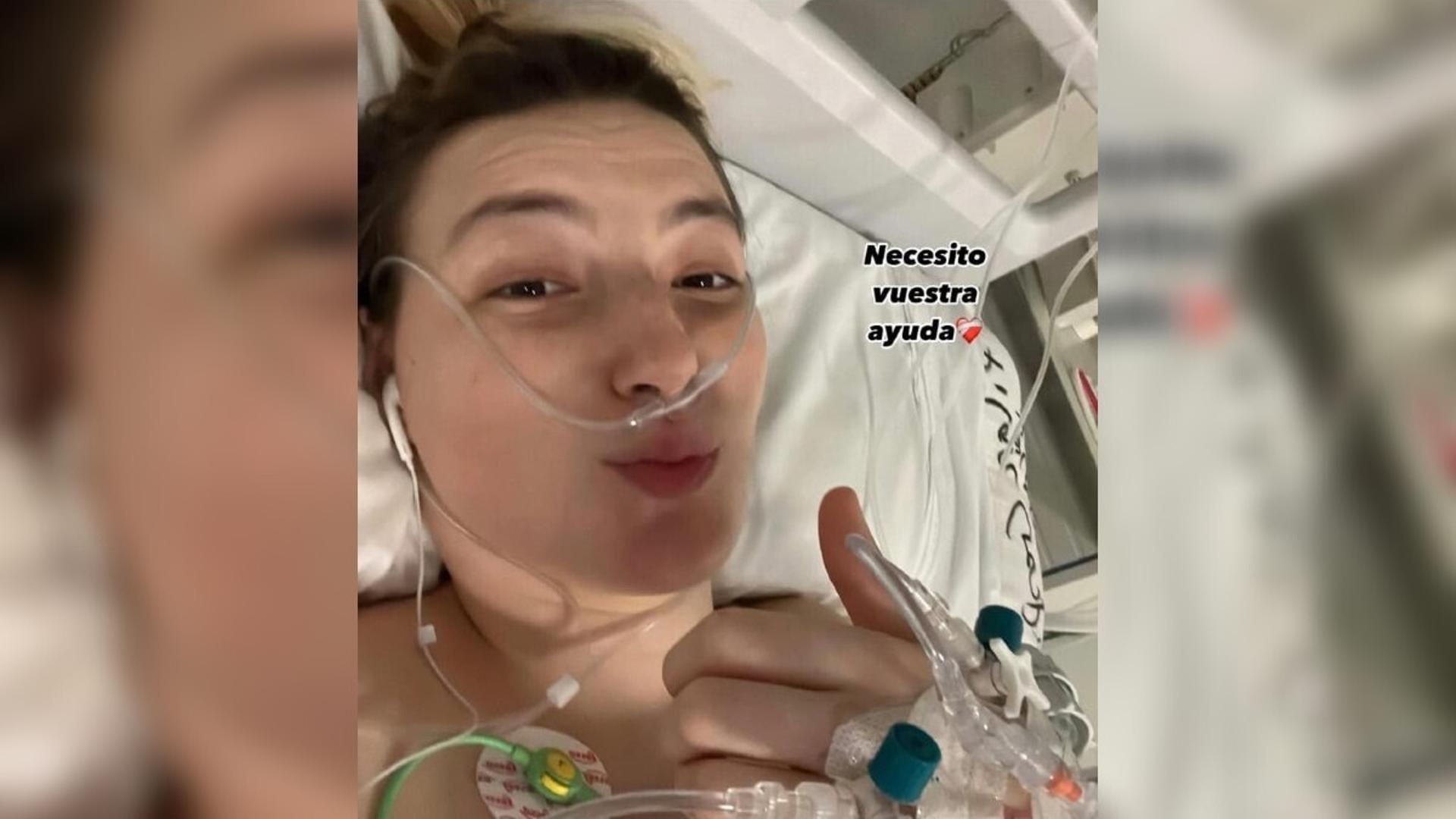 Pipi, una joven viguesa que pide ayuda para encontrar a alguien con su misma dolencia medular