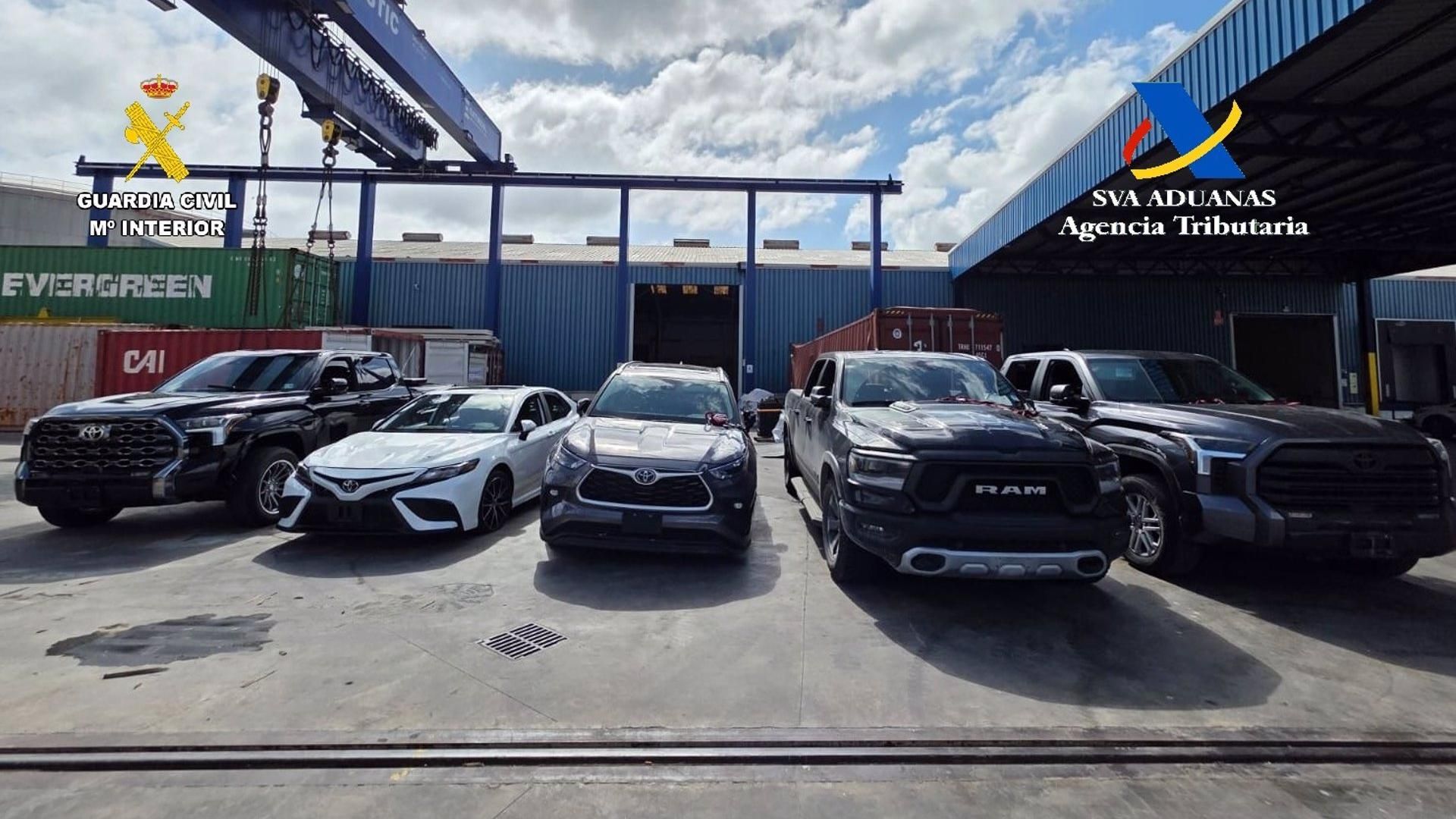 Vehículos robados recuperados en el puerto de Algeciras