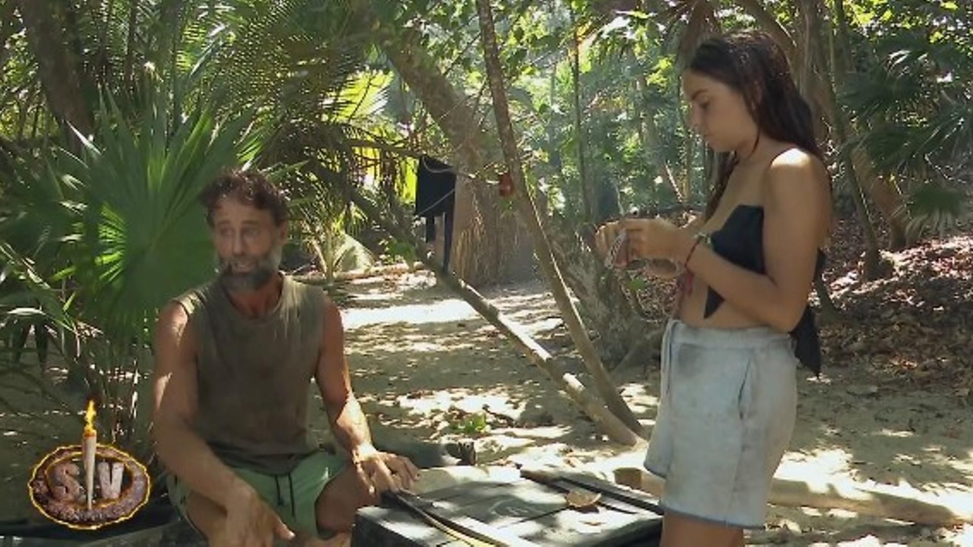 Álvaro Escassi estalla ante Anita en la playa: "Hablas siempre con una falta de respeto..."