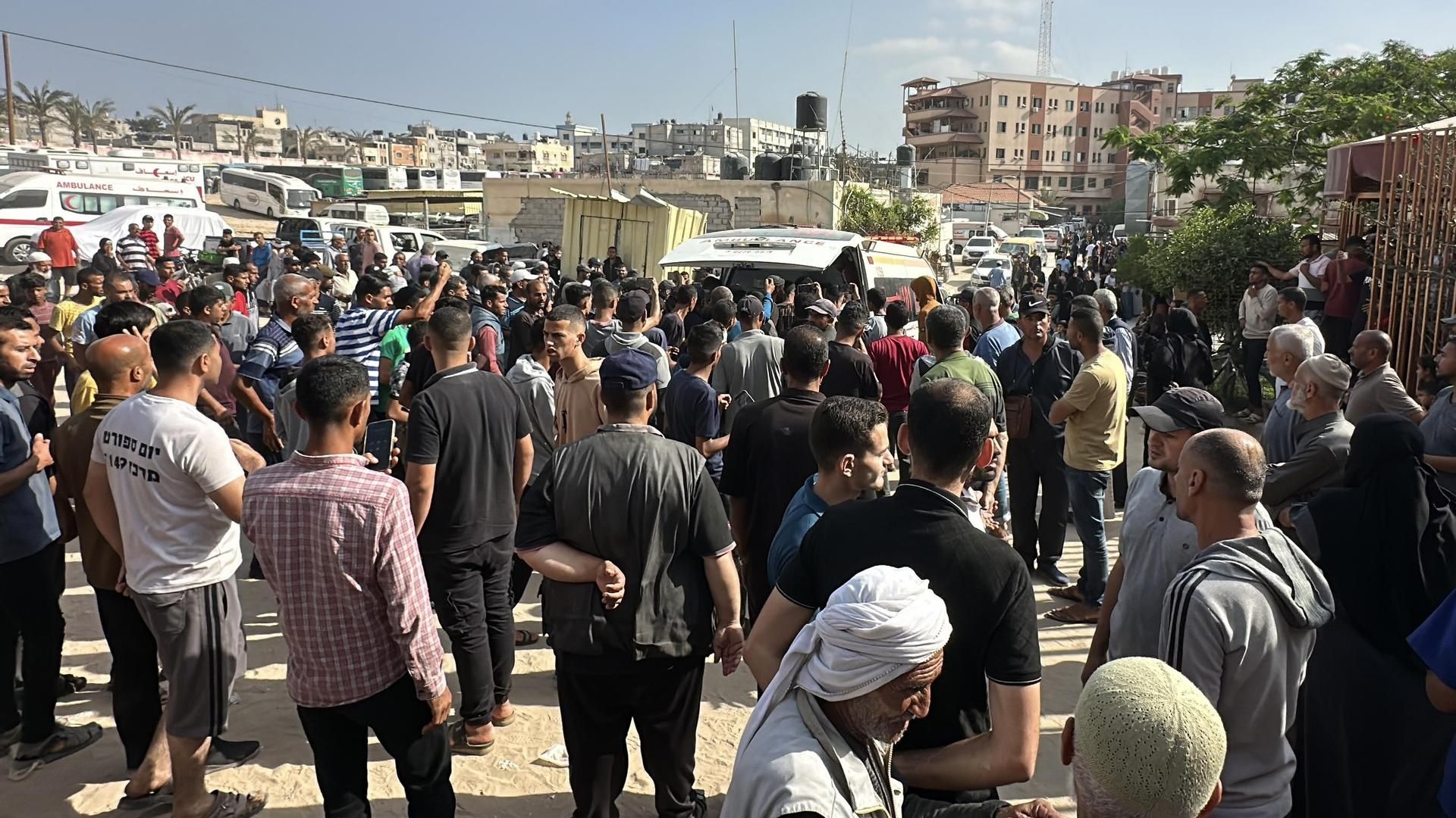 Israel ataca a un grupo de palestinos que se dirigían a un puesto de distribución de ayuda: hay 31 muertos