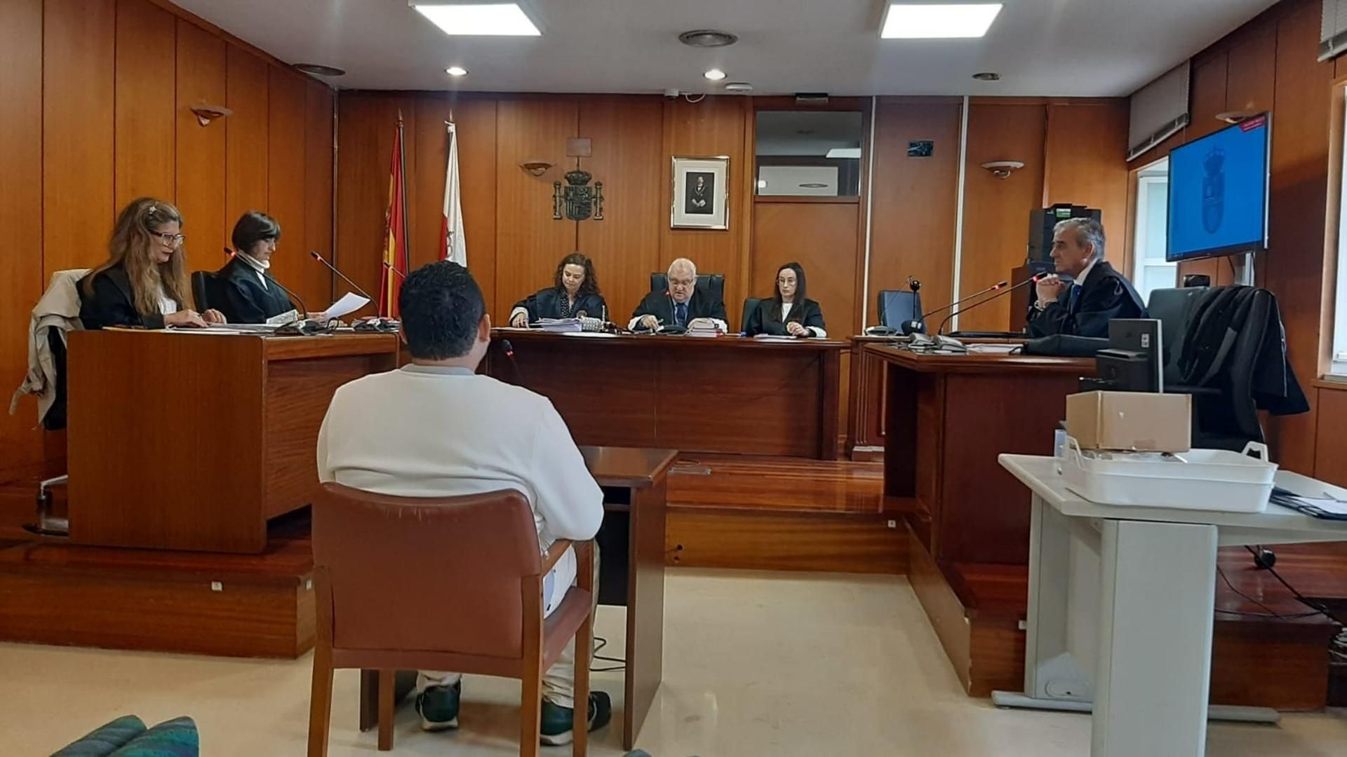 El acusado de abusar de su prima menor de edad se declara inocente El acusado de abusar de su prima menor de edad se declara inocente