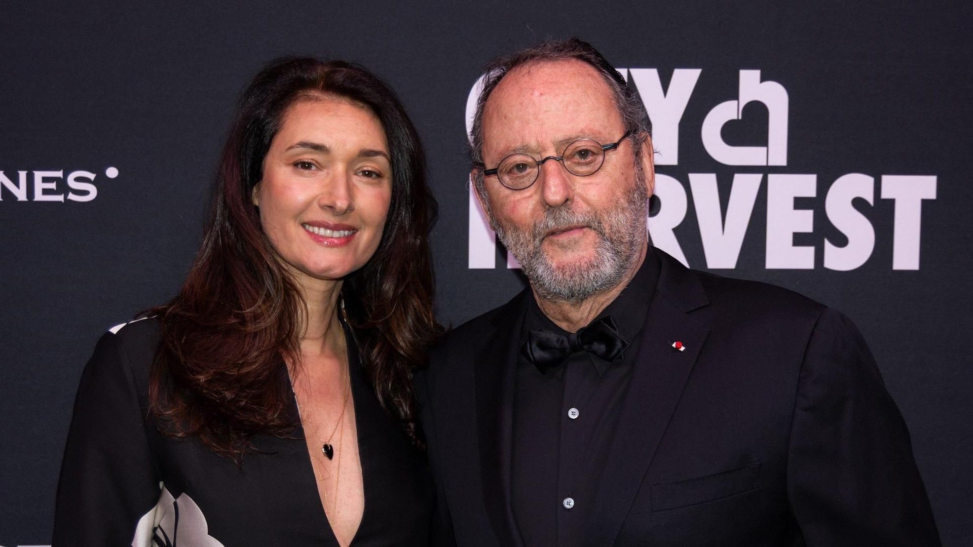 Jean Reno y su actual esposa, Zofia Borucka, en 2025 Jean Reno y su actual esposa, Zofia Borucka, en 2025