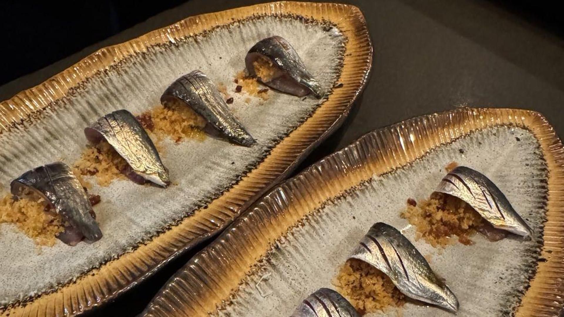 Sashimi de Sardinas con migas manchegas