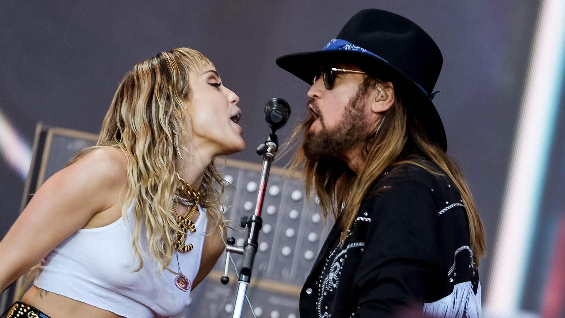 Miley Cyrus y su padre