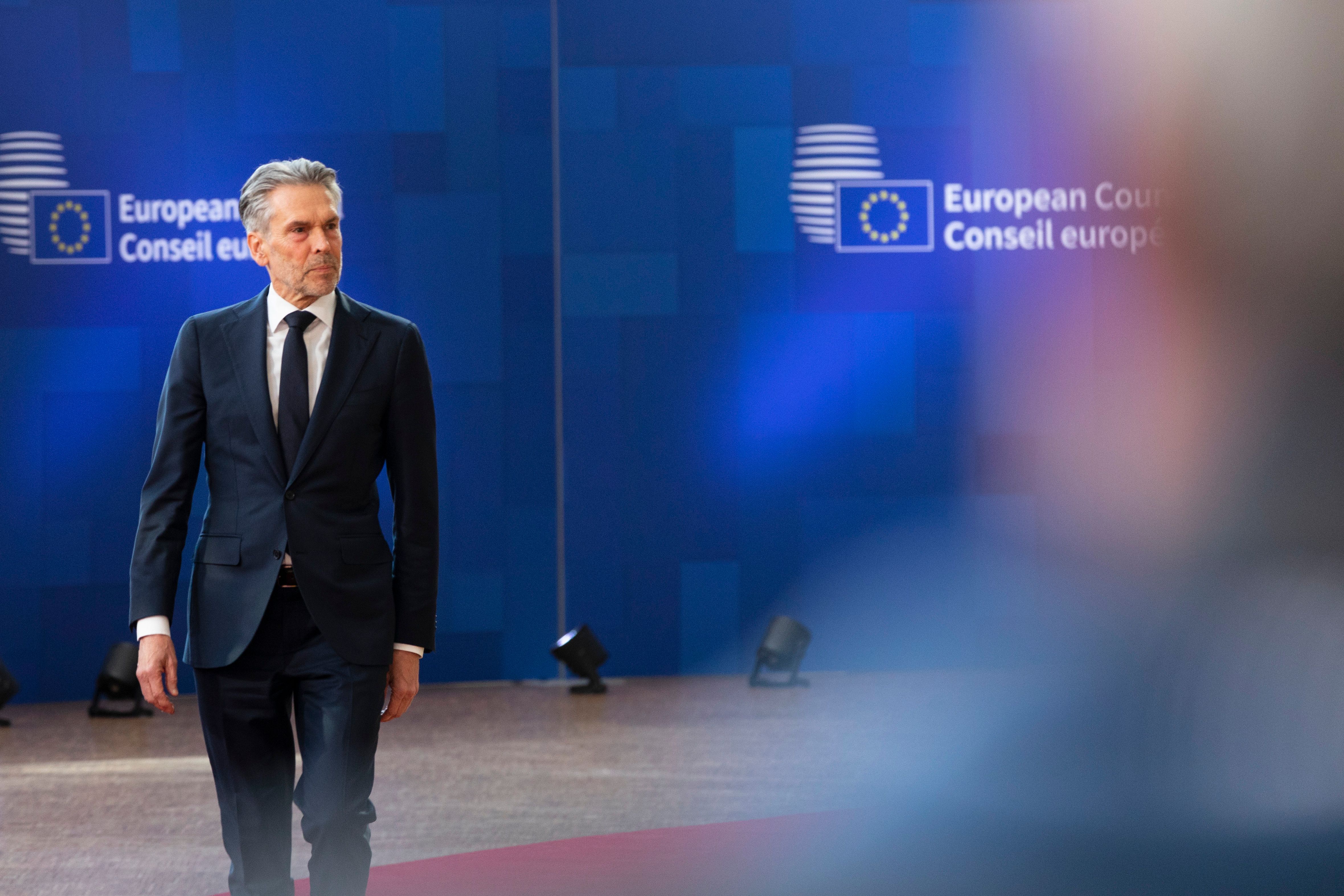 Dimite el primer ministro de Países Bajos, Dick Schoof: tras la salida del partido ultraderechista de Geert Wilders