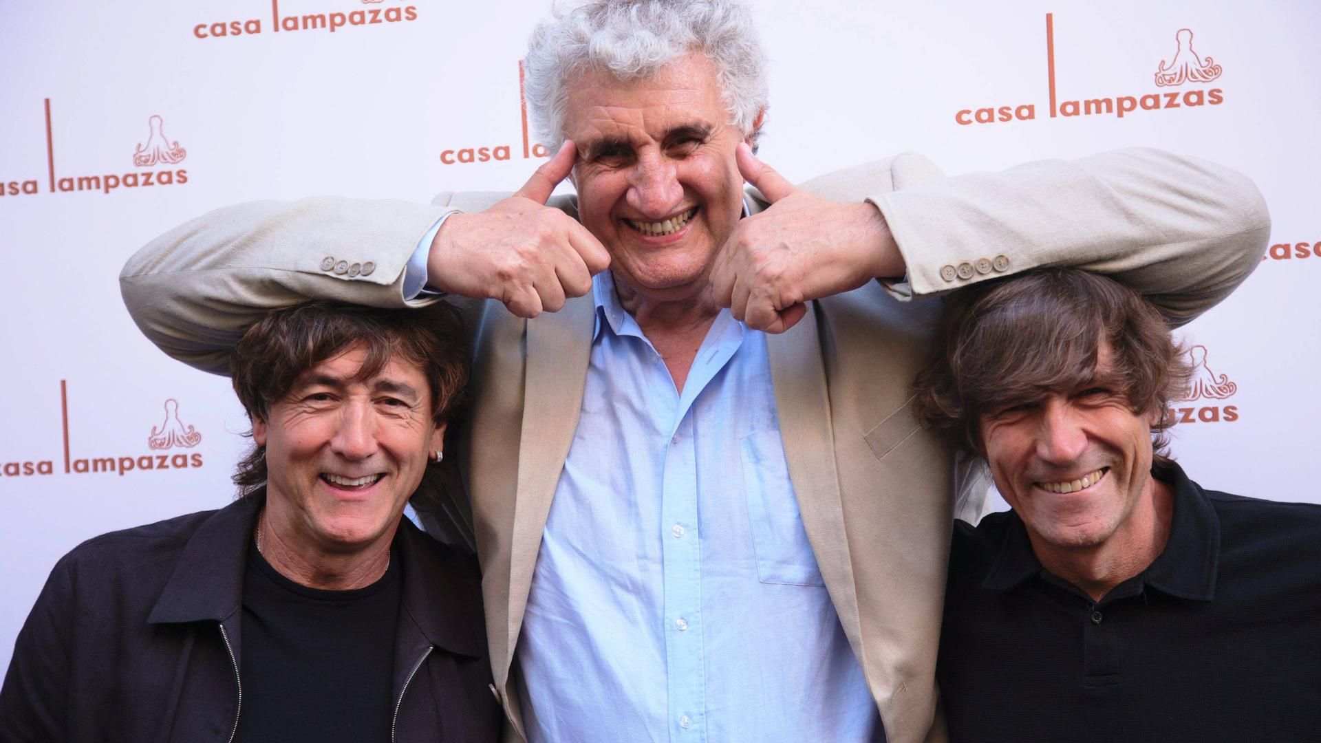 Fernando Romay y lo hermanos Salinas