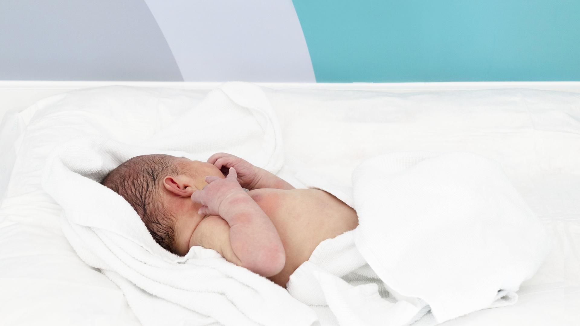 Las primeras conexiones cerebrales dan forma al desarrollo emocional infantil Las primeras conexiones cerebrales dan forma al desarrollo emocional infantil