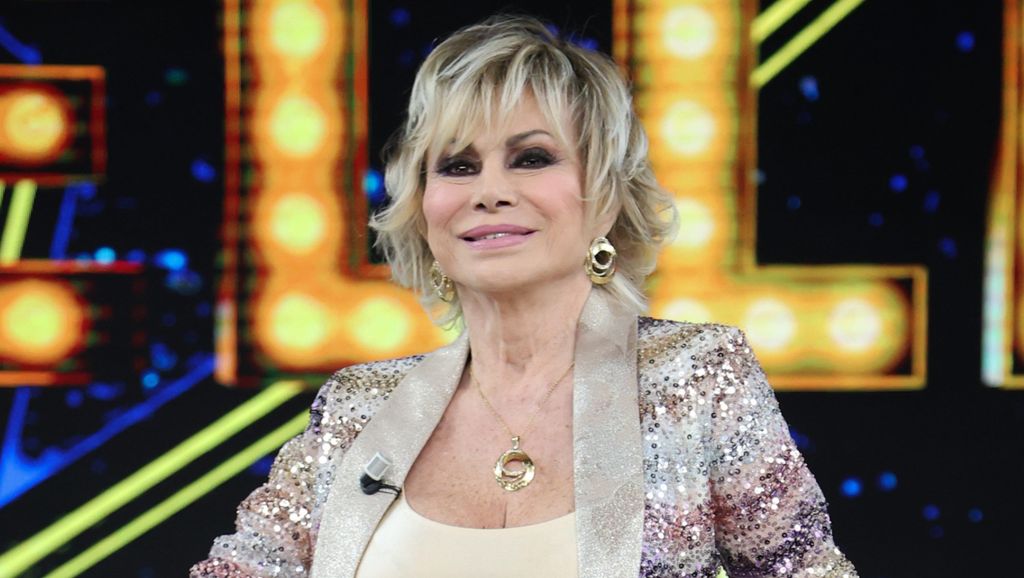 Qué fue de Carmen Russo, ganadora de 'Supervivientes 2006': la vida actual de la vedette en Roma como madre de una niña adolescente
