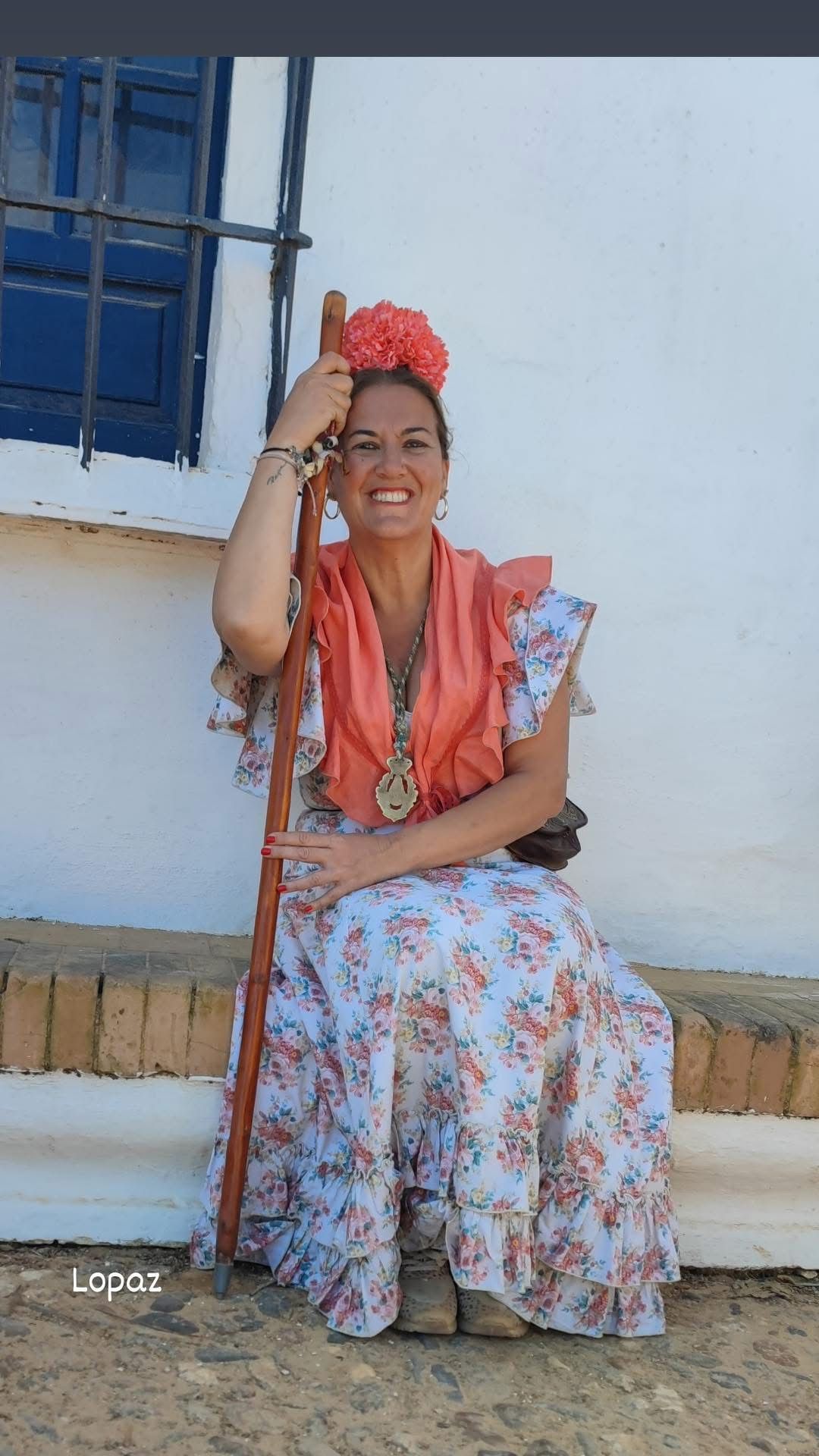 Susana Domínguez durante un descanso de un camino pasado