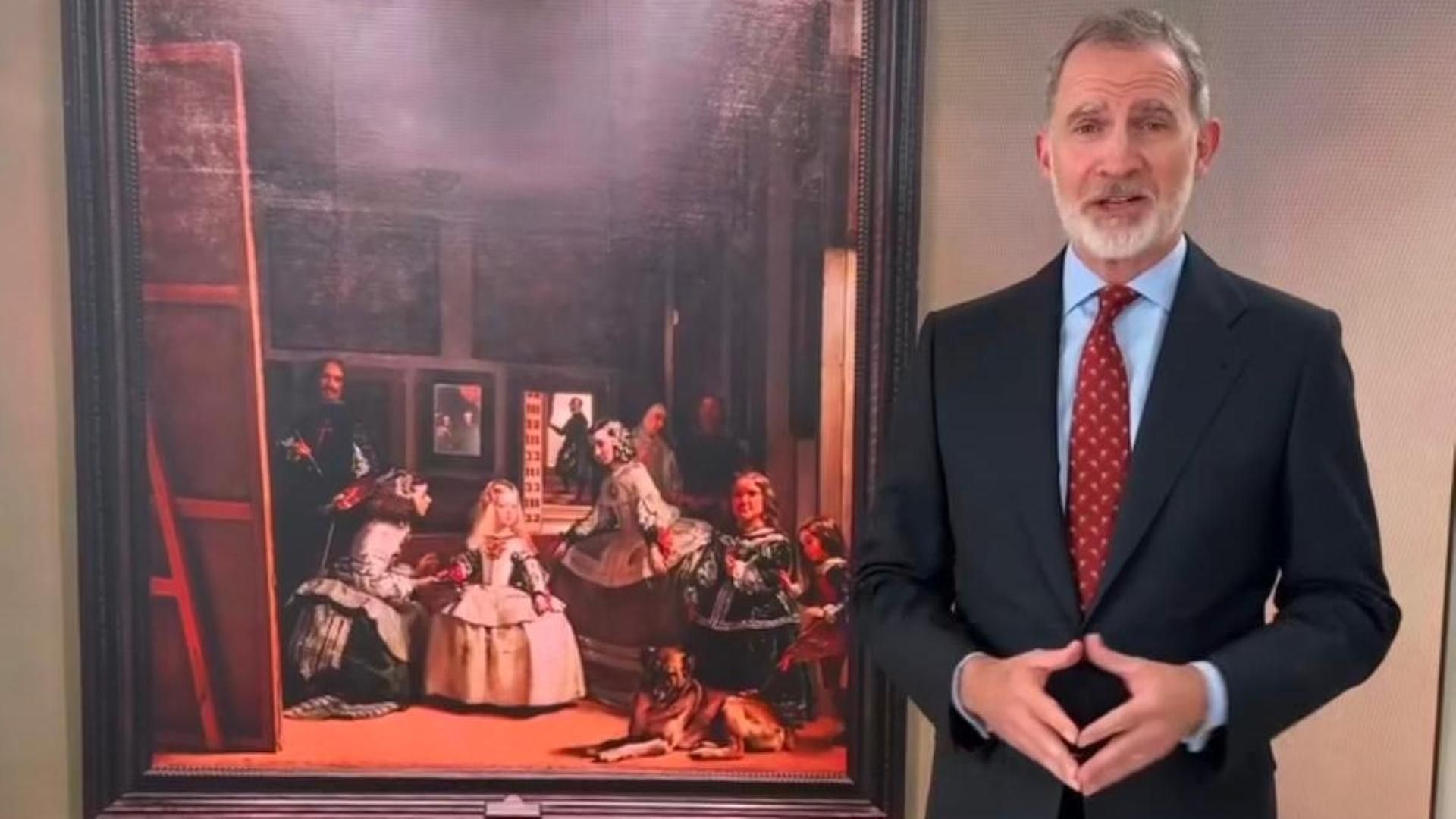 El rey Felipe VI, guía por un día en el Museo del Prado: su histórico momento con Las Meninas
