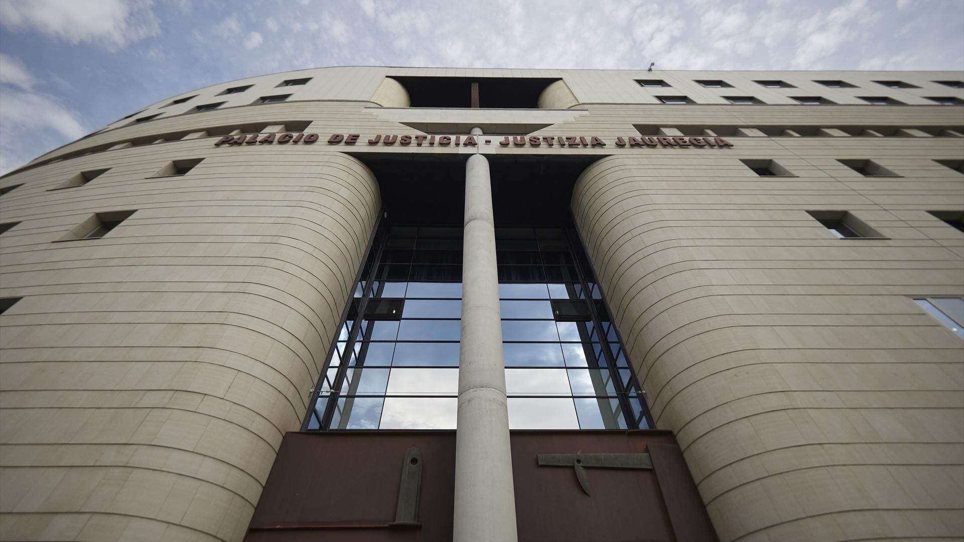 Condenado a seis años de prisión por abusar de su hermanastra desde que tenía 8 años