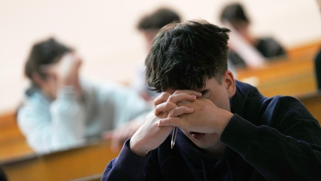 Matemáticas, la asignatura más temida de la PAU 2025: puede ponderar hasta tres puntos en la nota final