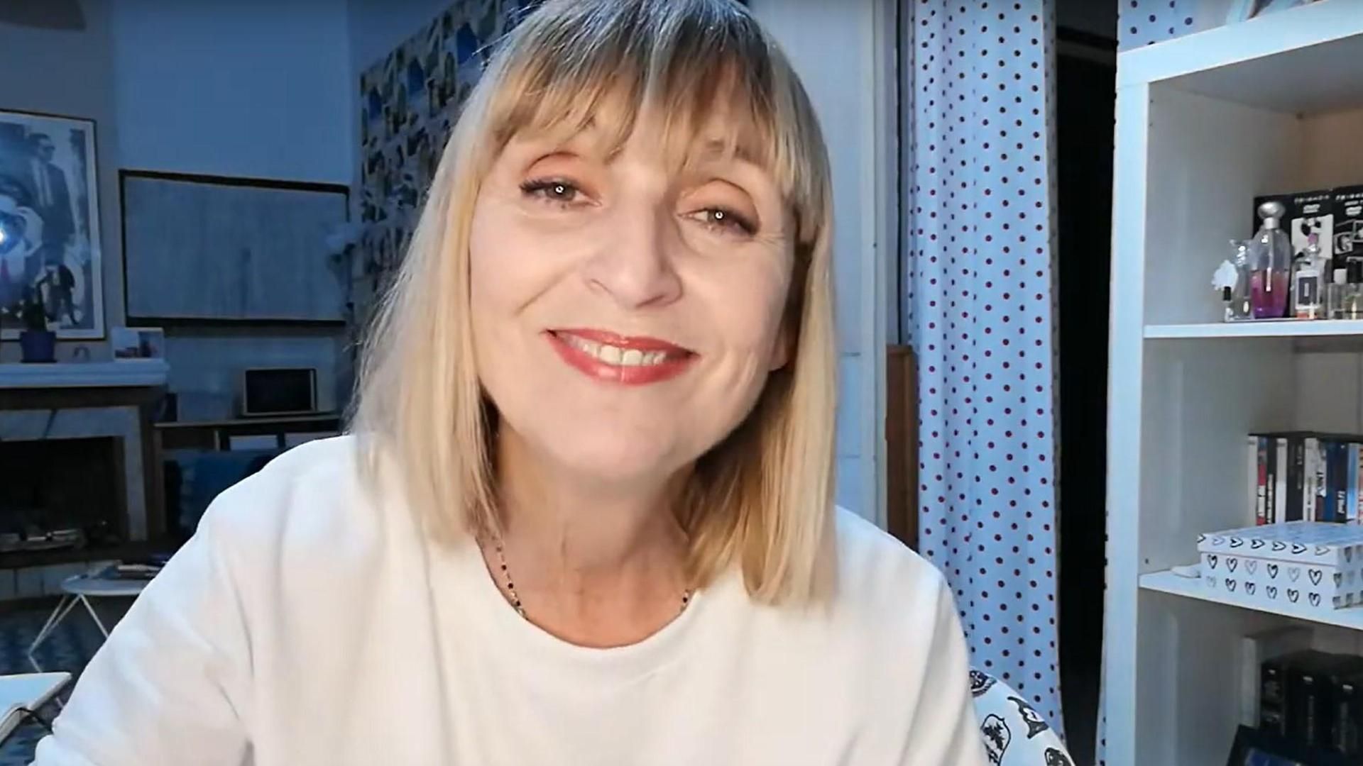 Muere Cristina Fenollar, actriz alicantina que participó en series como 'Aída' o 'La que se avecina', a los 60 años