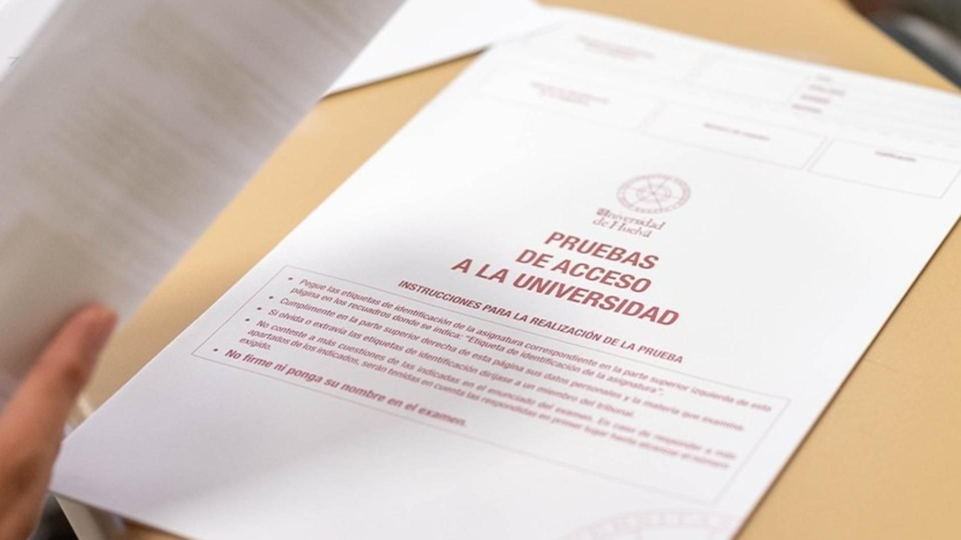 Un examen de la PAU de la Universidad de Huelva