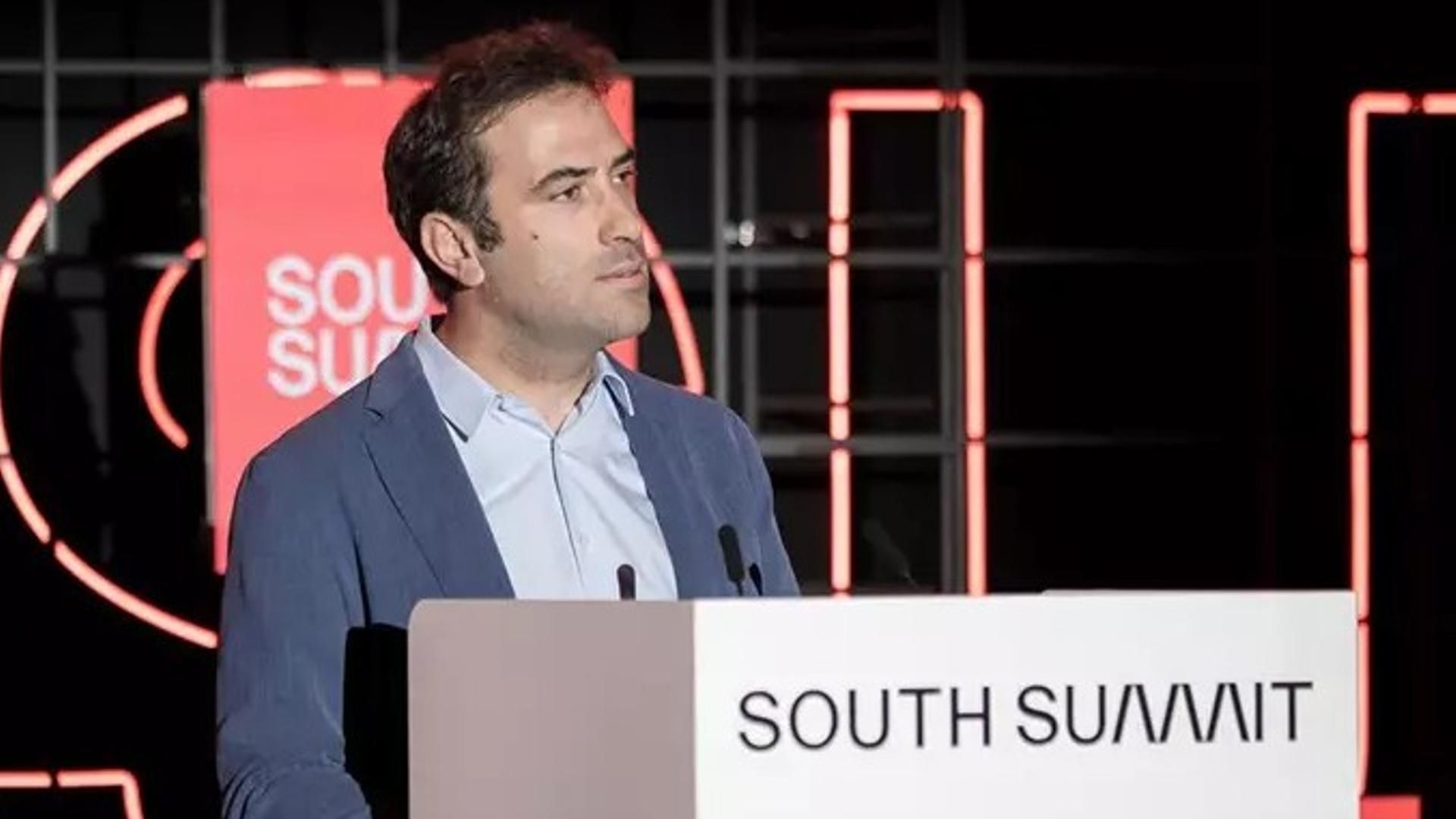 Cuerpo: el Gobierno hace un "análisis pormenorizado" de la OPA de BBVA sobre Sabadell