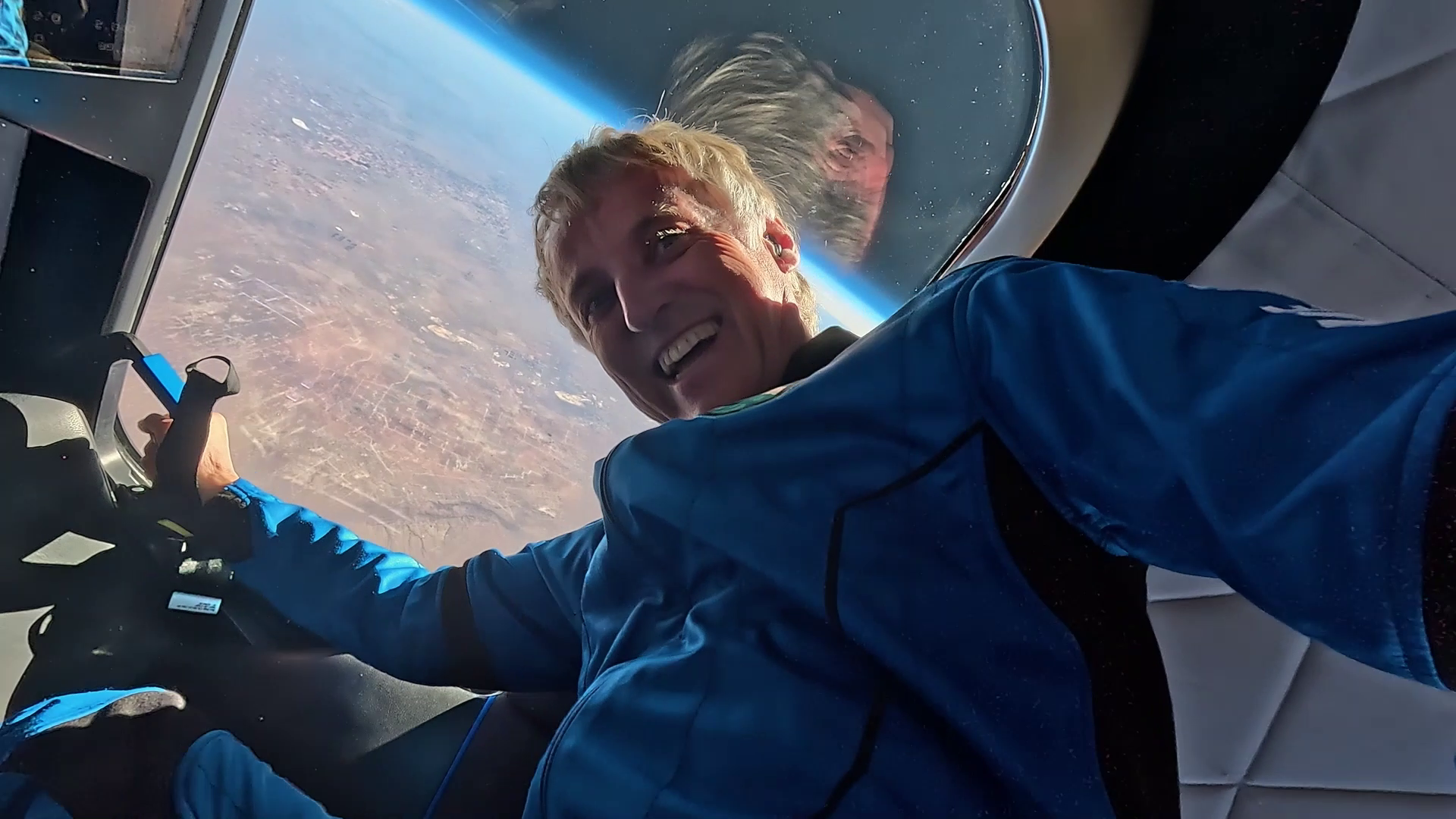 El viaje de Jesús Calleja al espacio, al detalle: del despegue a las volteretas aprovechando la microgravedad