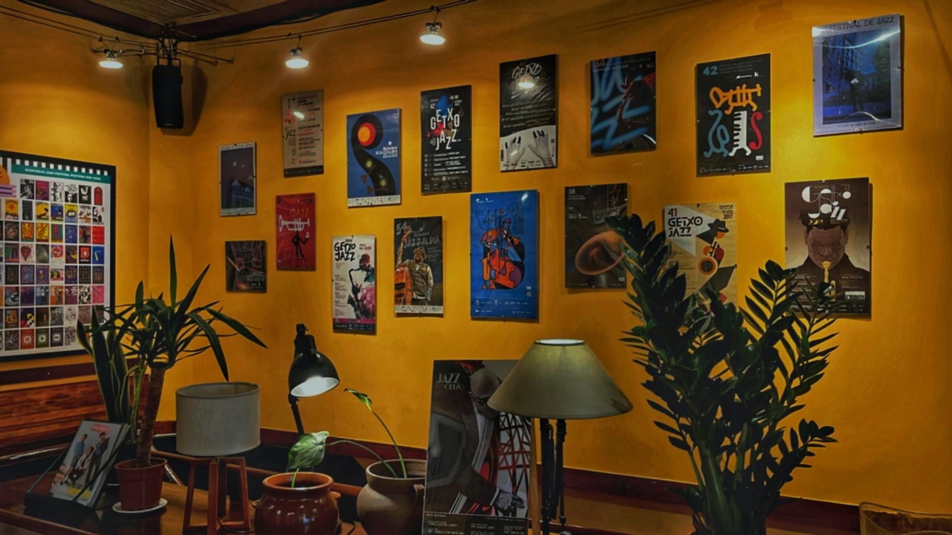 Interior de un local que ya es parte de la historia de La Latina