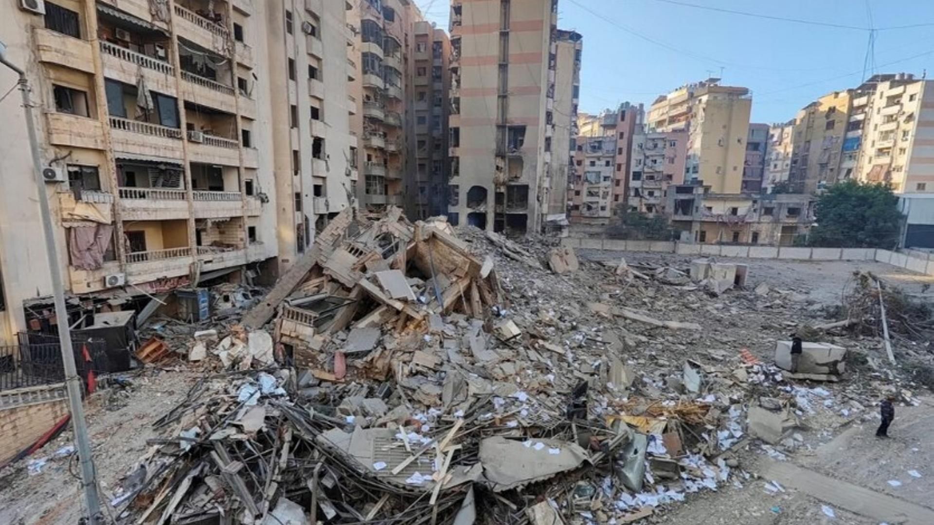 Estado de los suburbios tras un bombardeo de Israel en noviembre de 2024