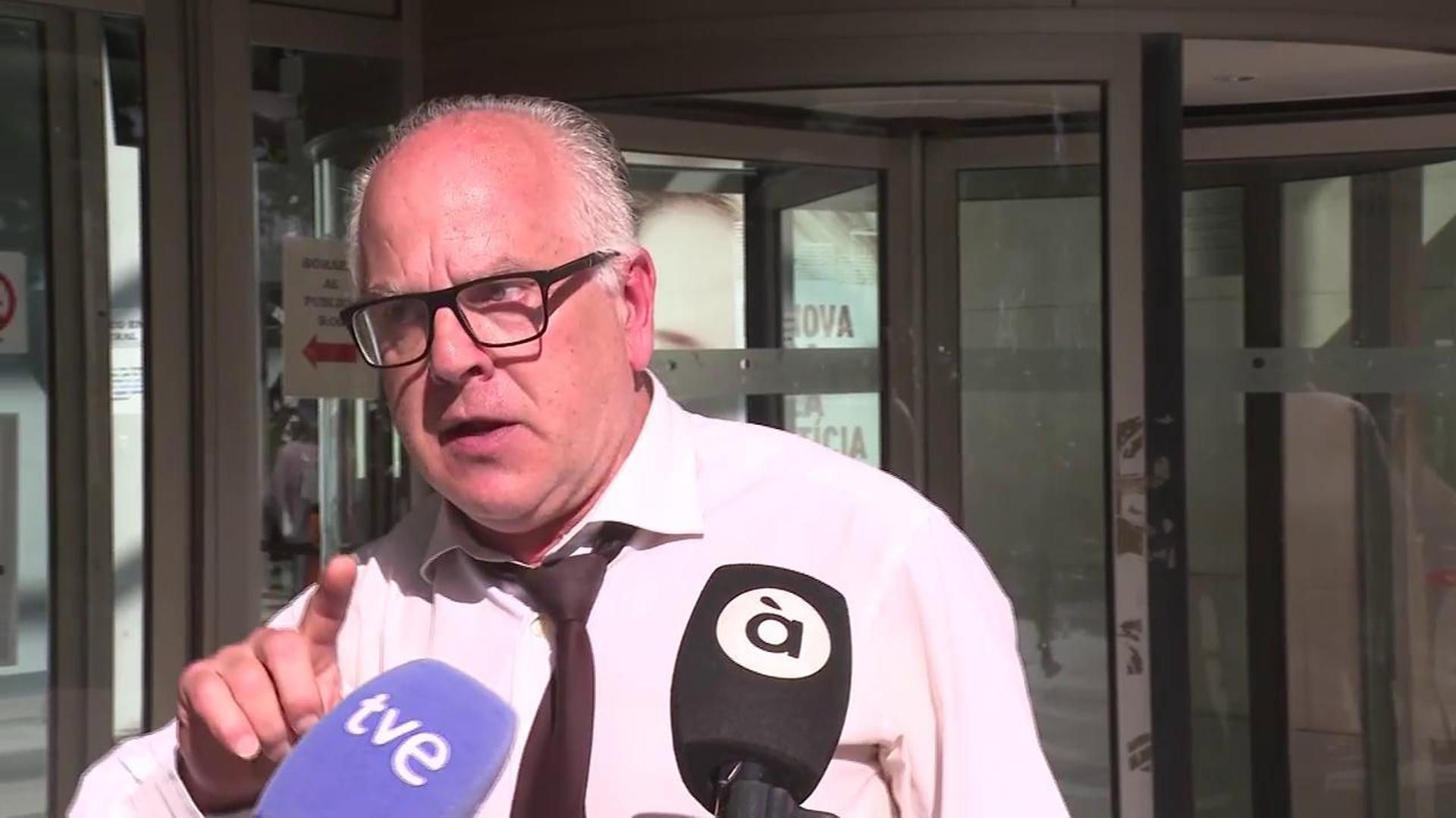 Igualdad pide actuar contra el abogado defensor de la 'manada' de Vall d'Albaida que dijo que "ser chico es difícil"