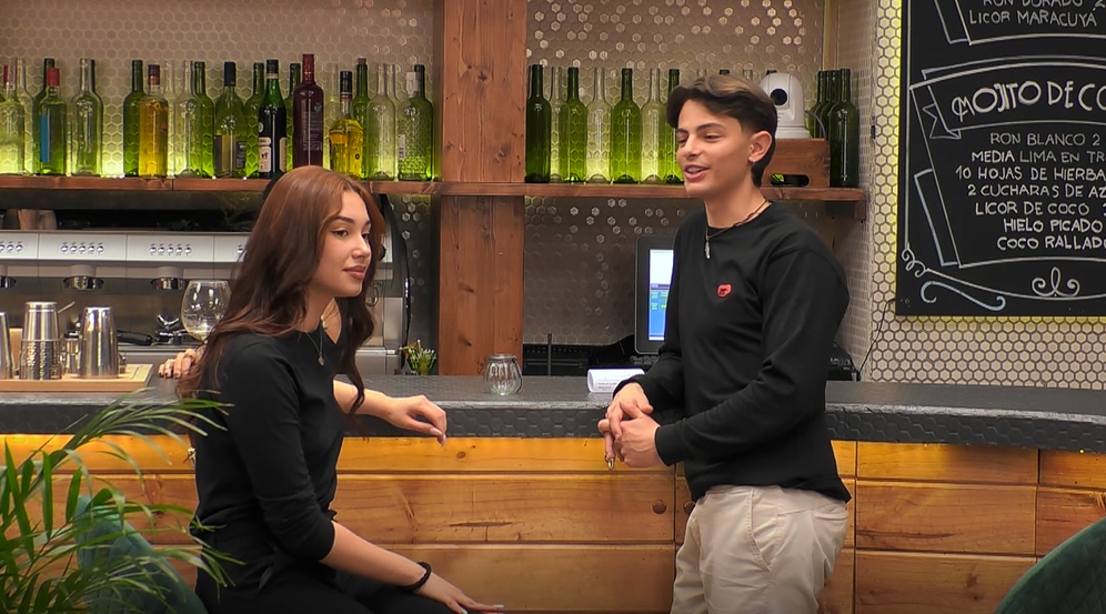 Manuel termina la cita sin conseguir su deseado beso en 'First Dates'