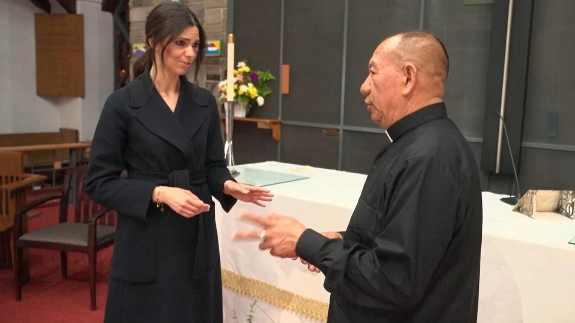 Sara Canals, con el padre Vidal